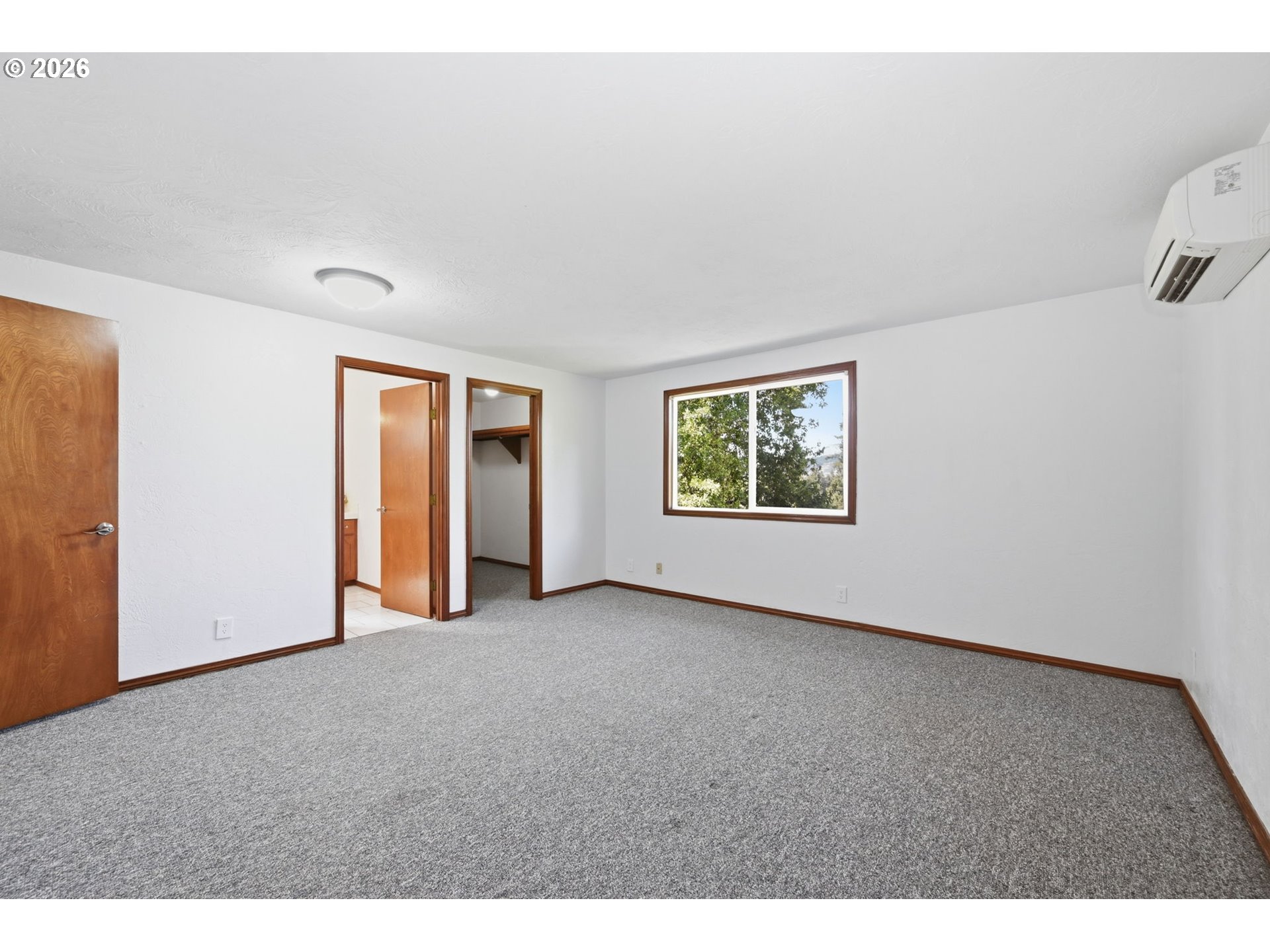 Property photo 23 of 35