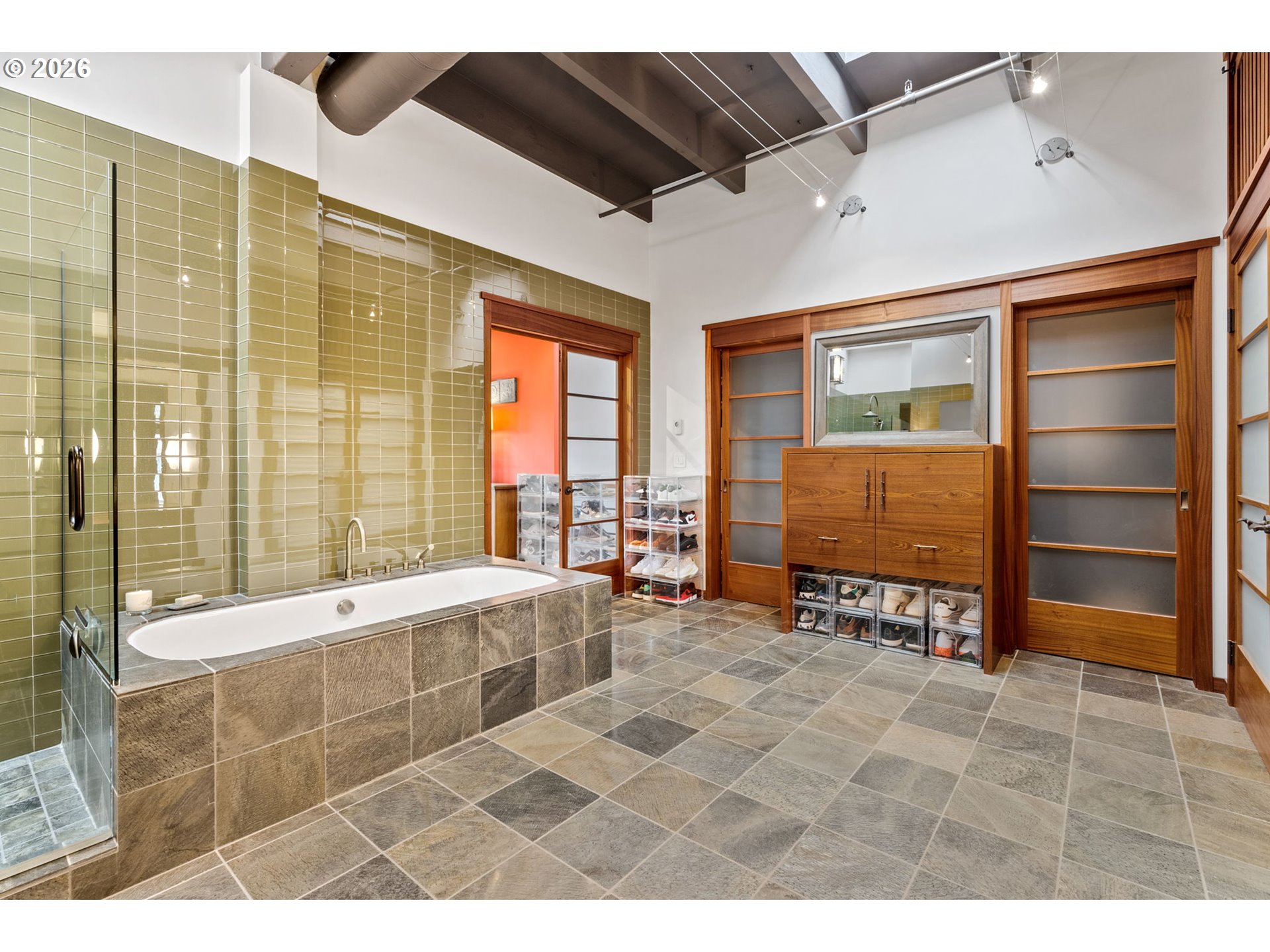 Photo #7: 722357084 Listing: Photo #7