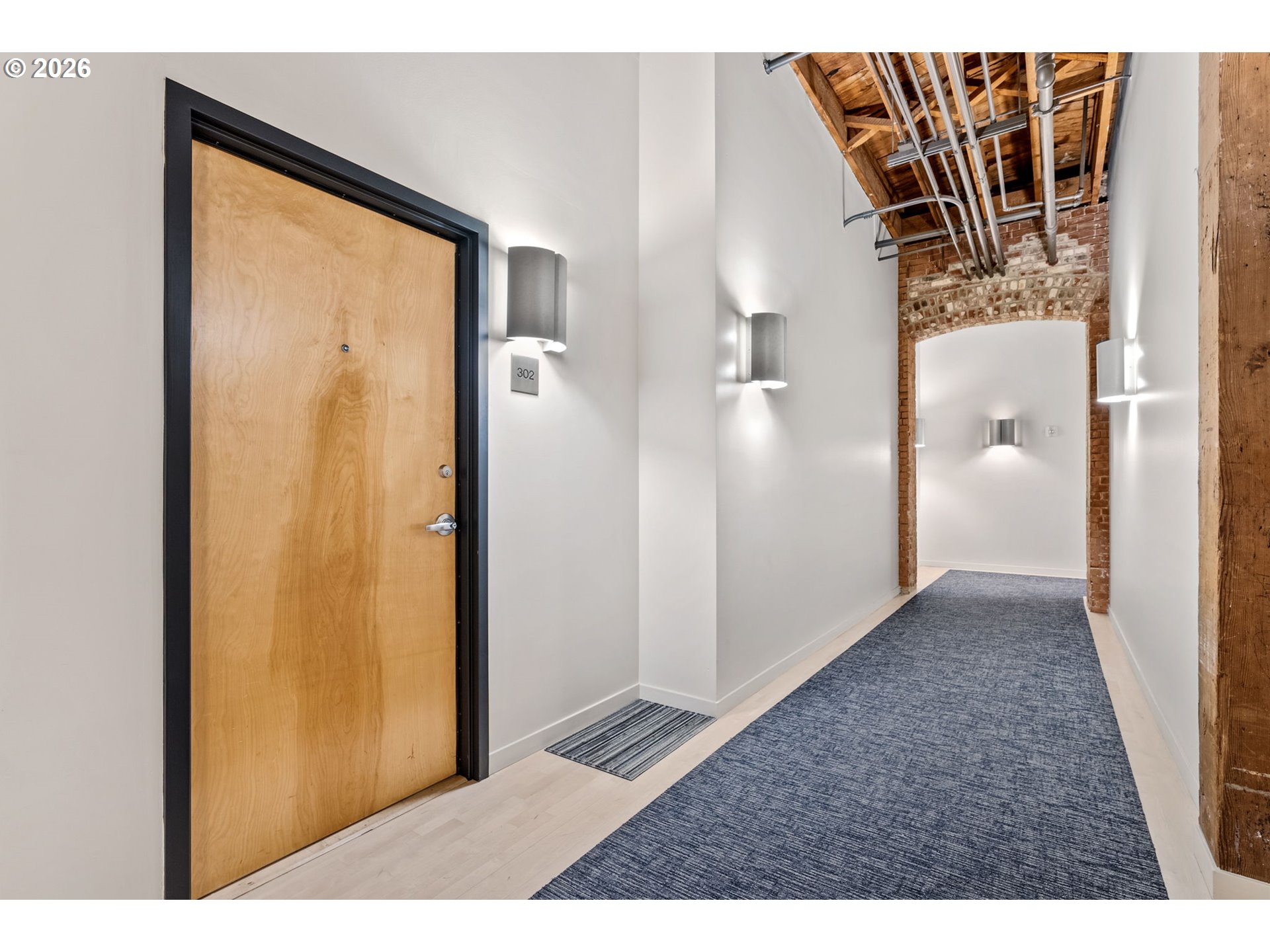 Photo #3: 722357084 Listing: Photo #3