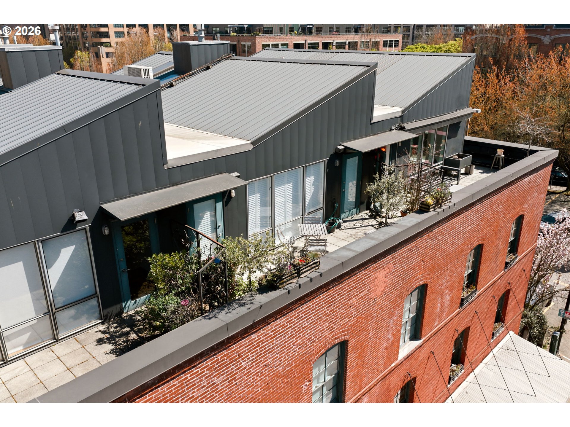 Photo #3: 722472742 Listing: Photo #3