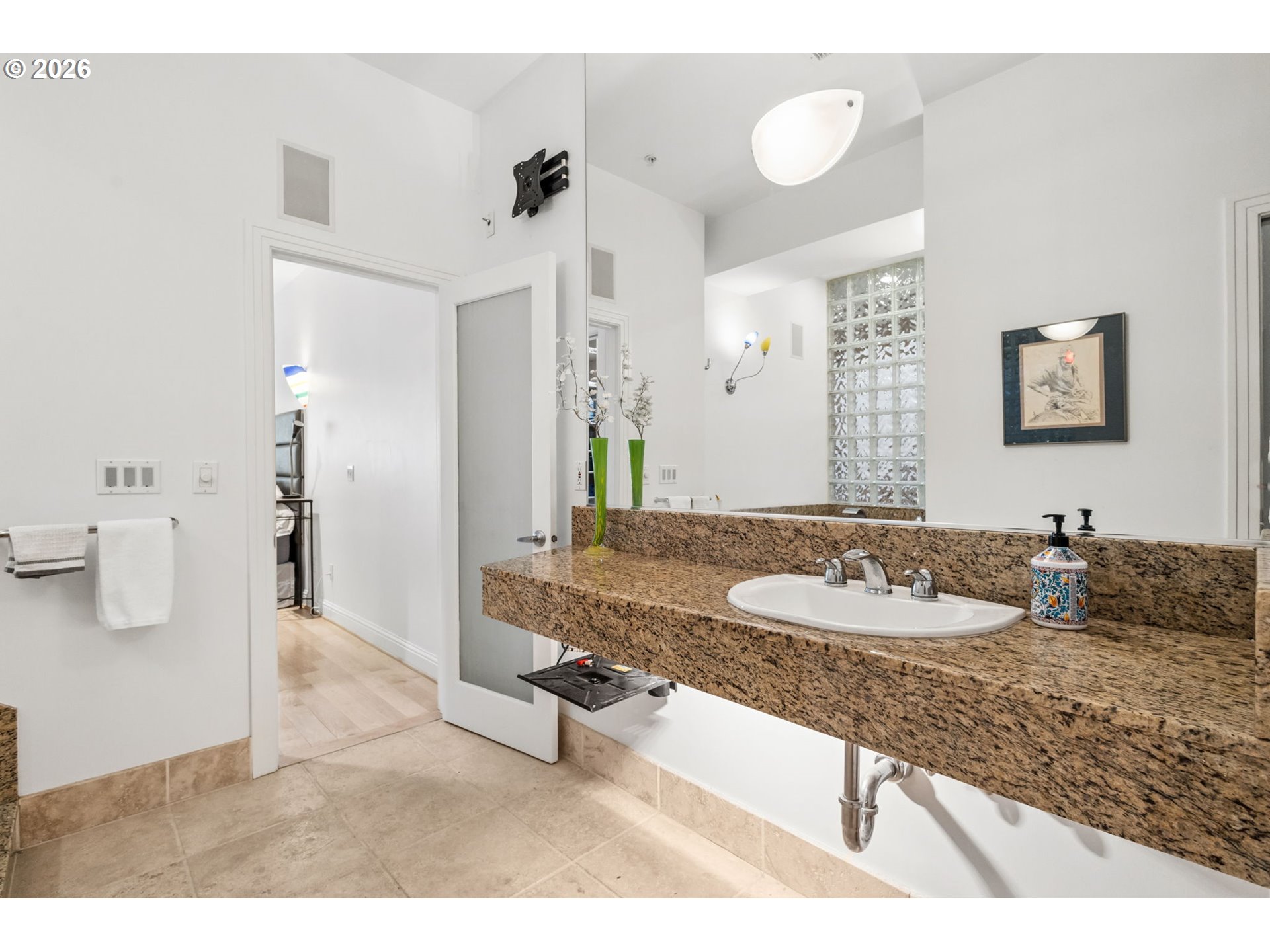 Photo #36: 722472742 Listing: Photo #36