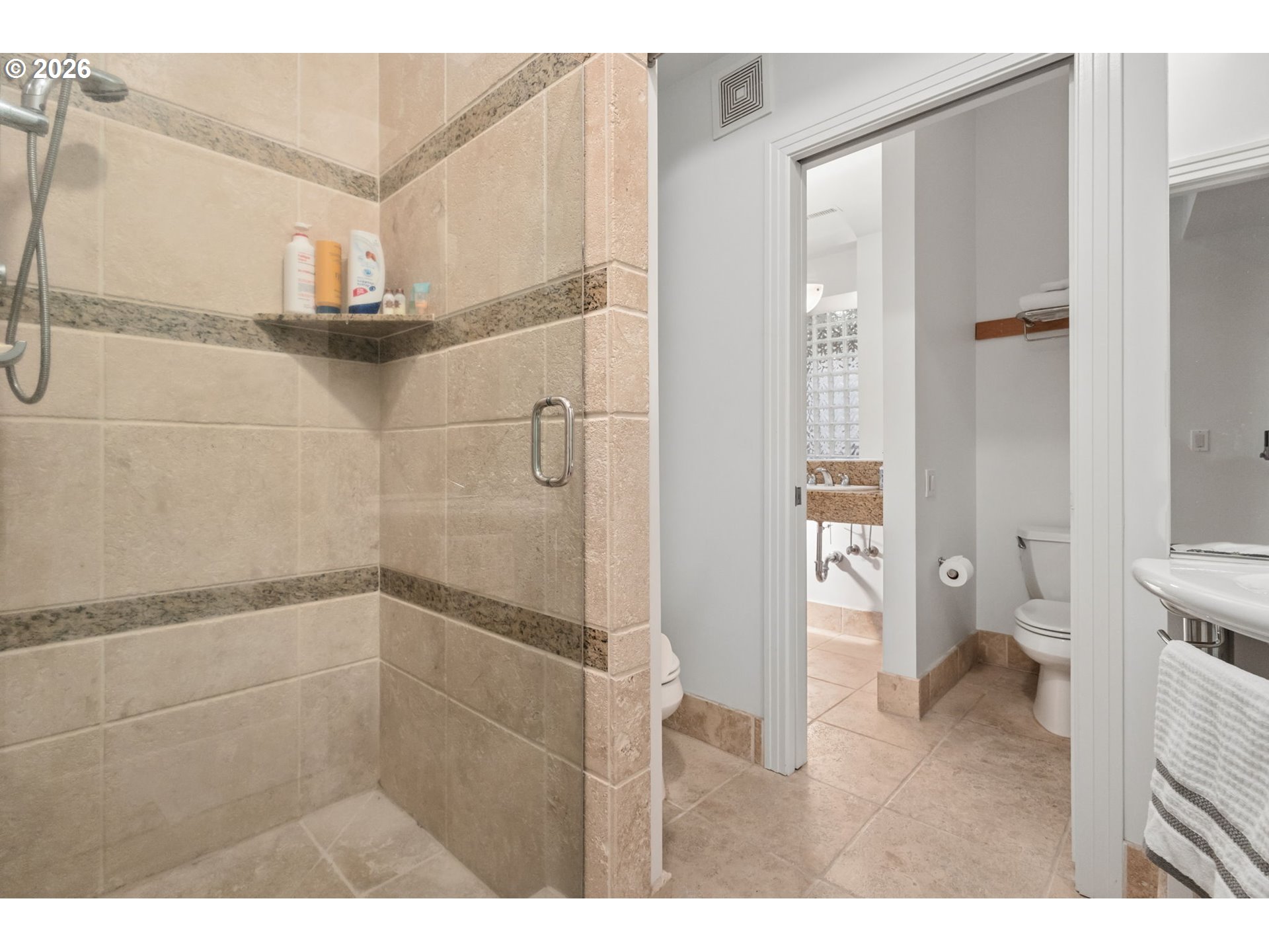 Photo #38: 722472742 Listing: Photo #38