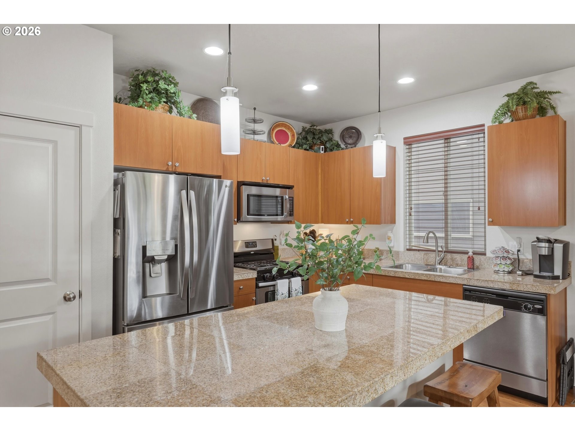 Photo #12: 722696687 Listing: Photo #12