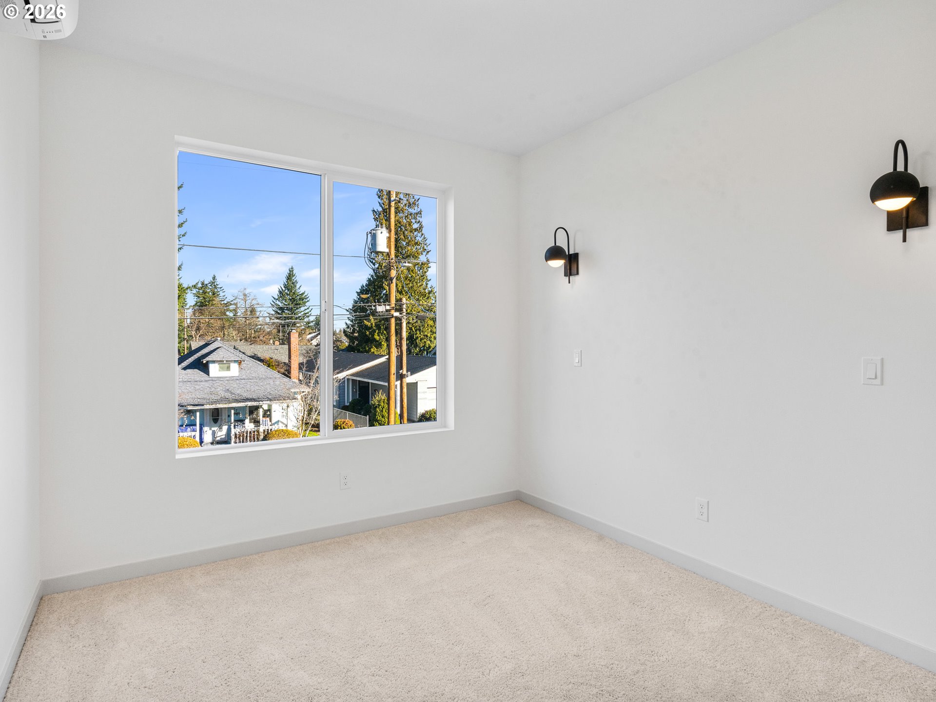 7466 SE Tolman ST, Portland, OR, 97206