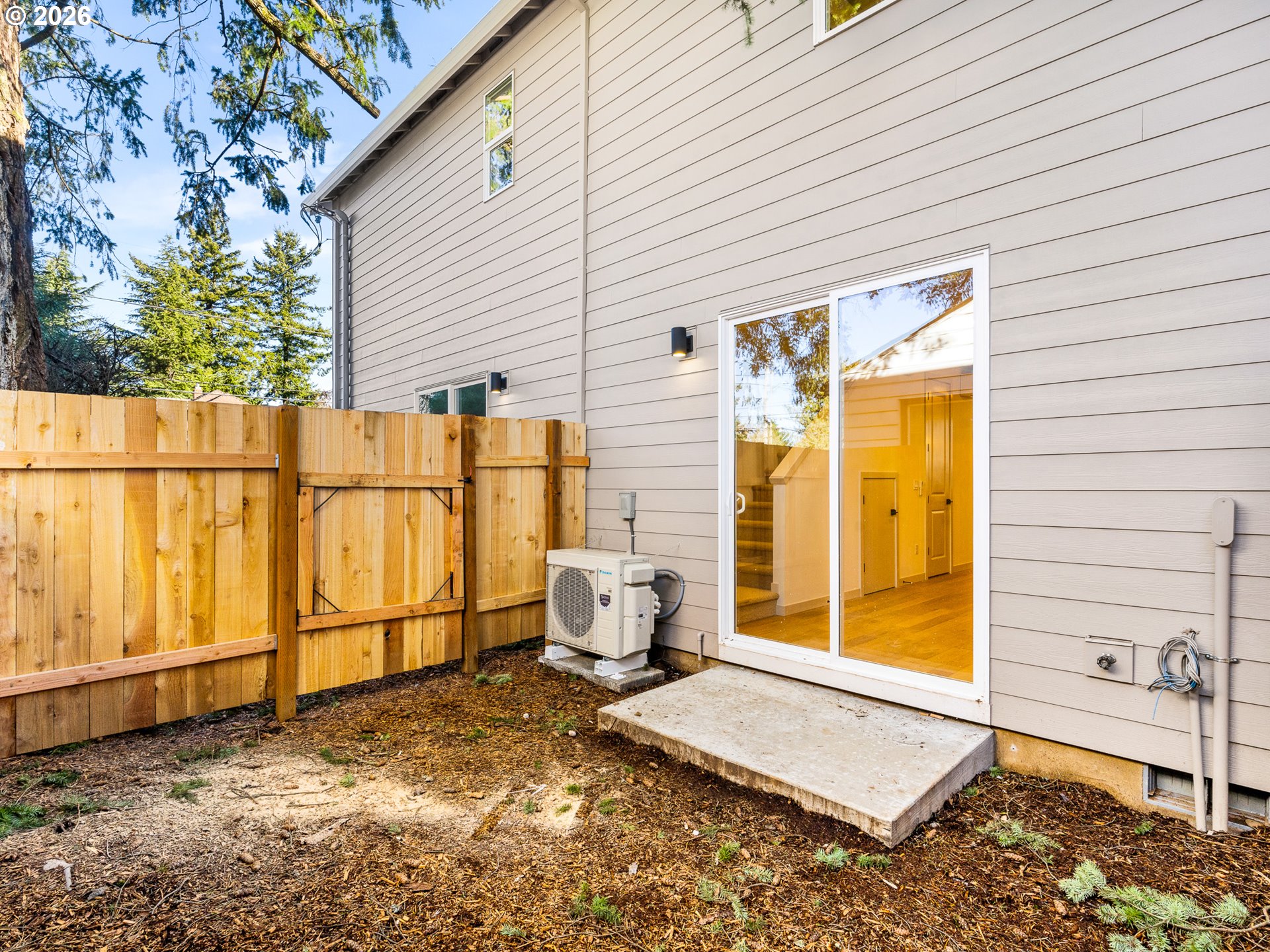 7466 SE Tolman ST, Portland, OR, 97206