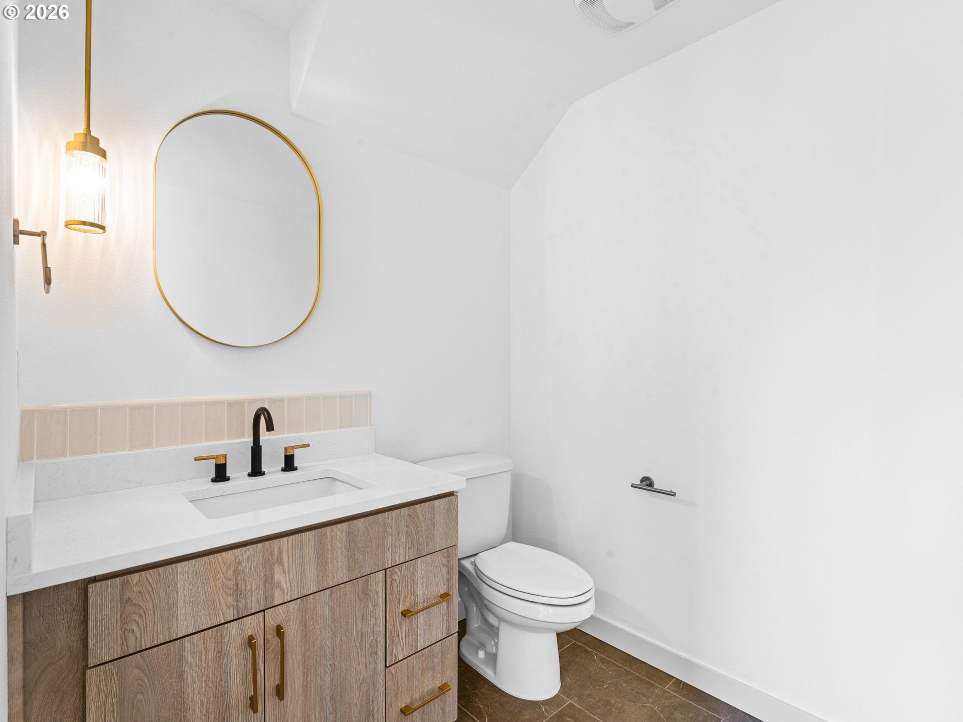 7466 SE Tolman ST, Portland, OR, 97206