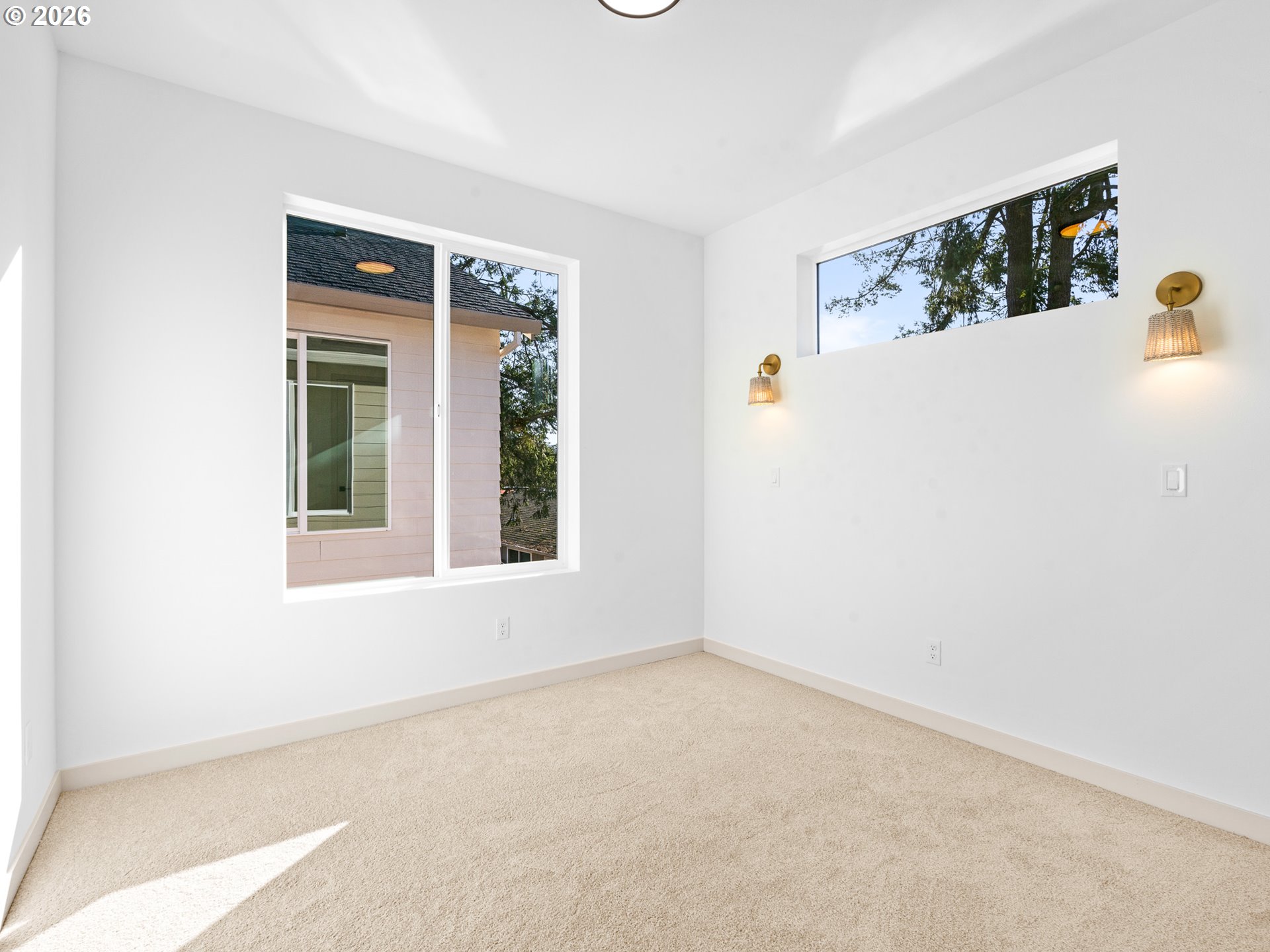 7466 SE Tolman ST, Portland, OR, 97206