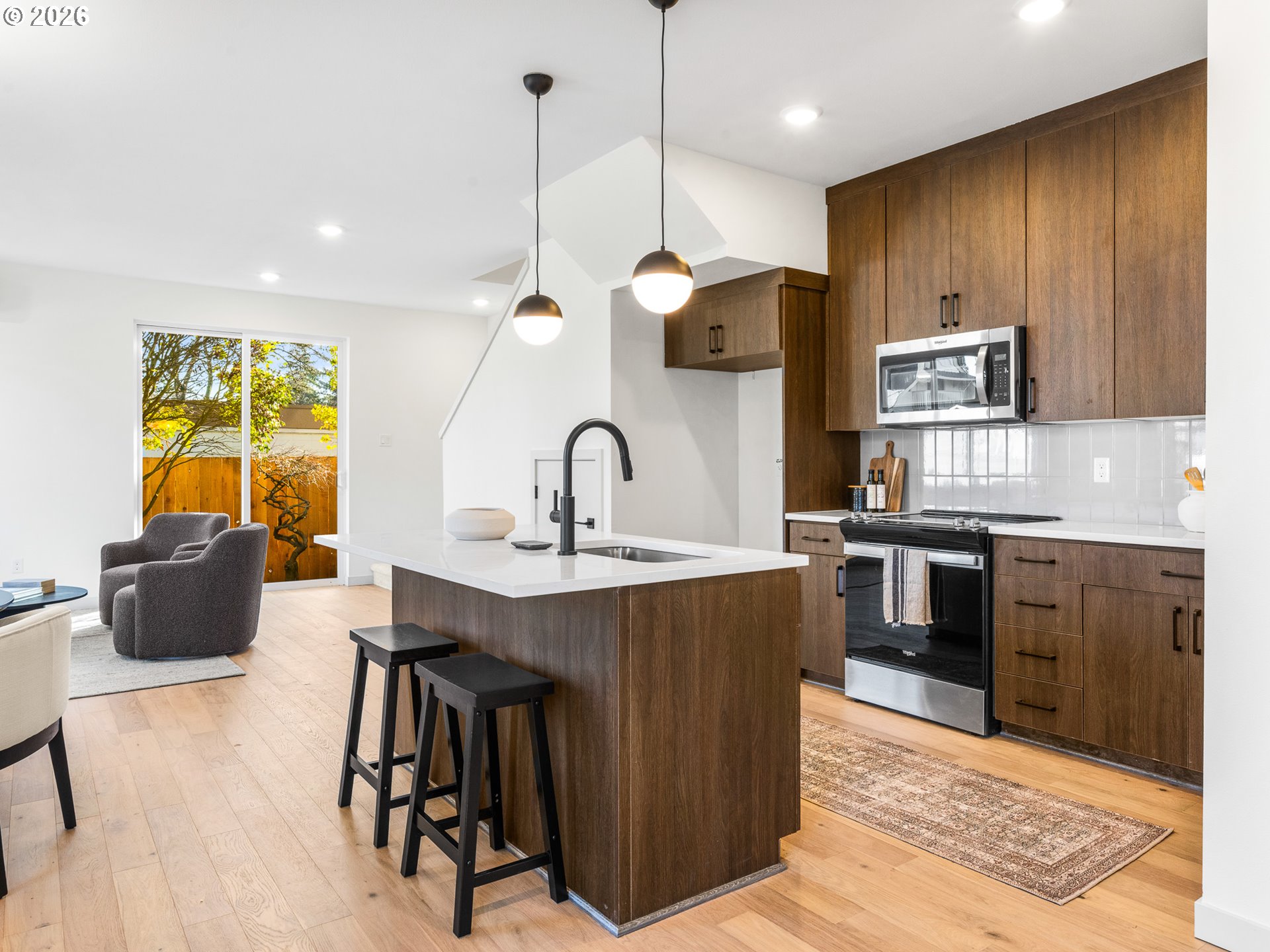 7466 SE Tolman ST, Portland, OR, 97206