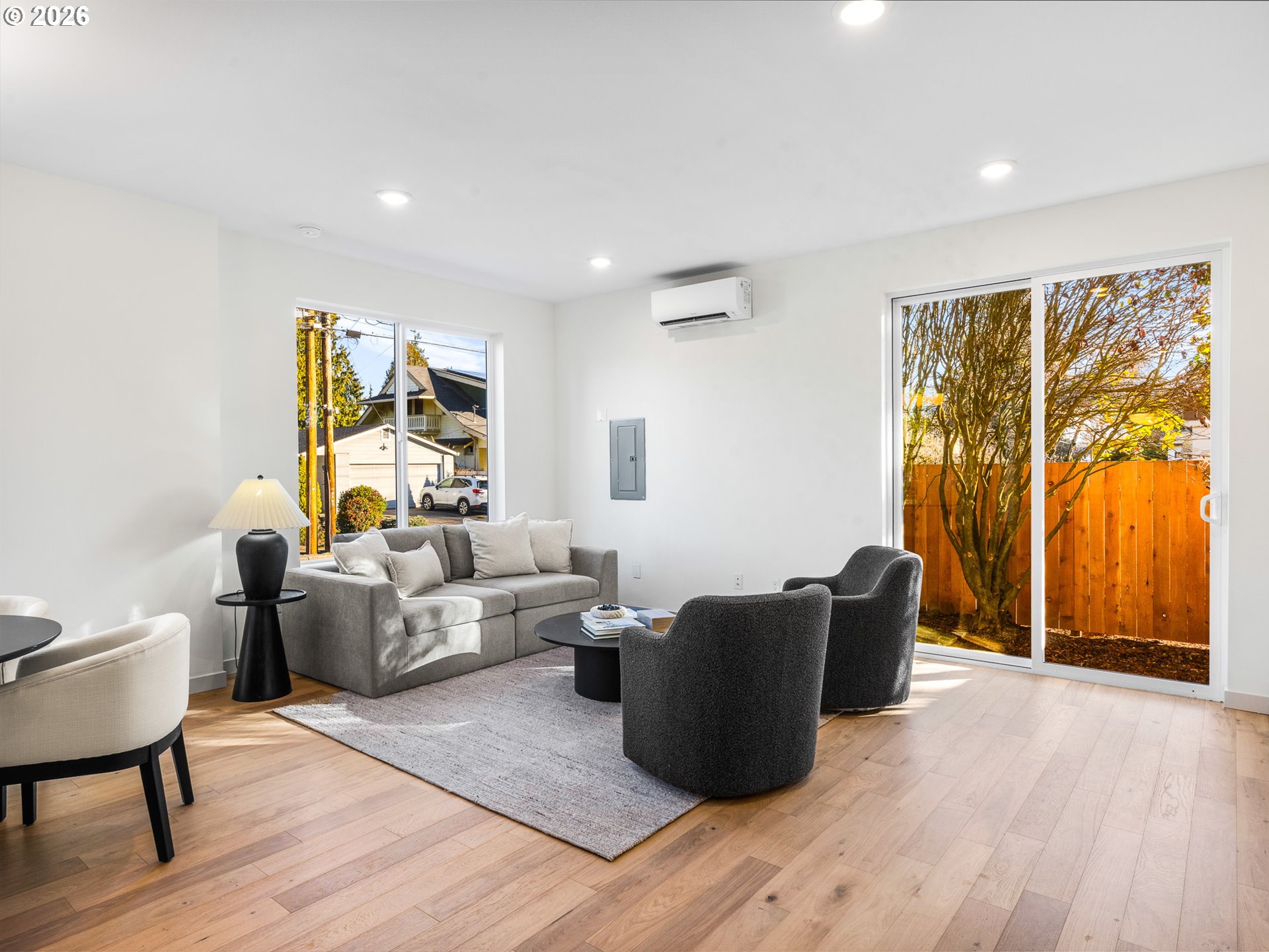 7466 SE Tolman ST, Portland, OR, 97206