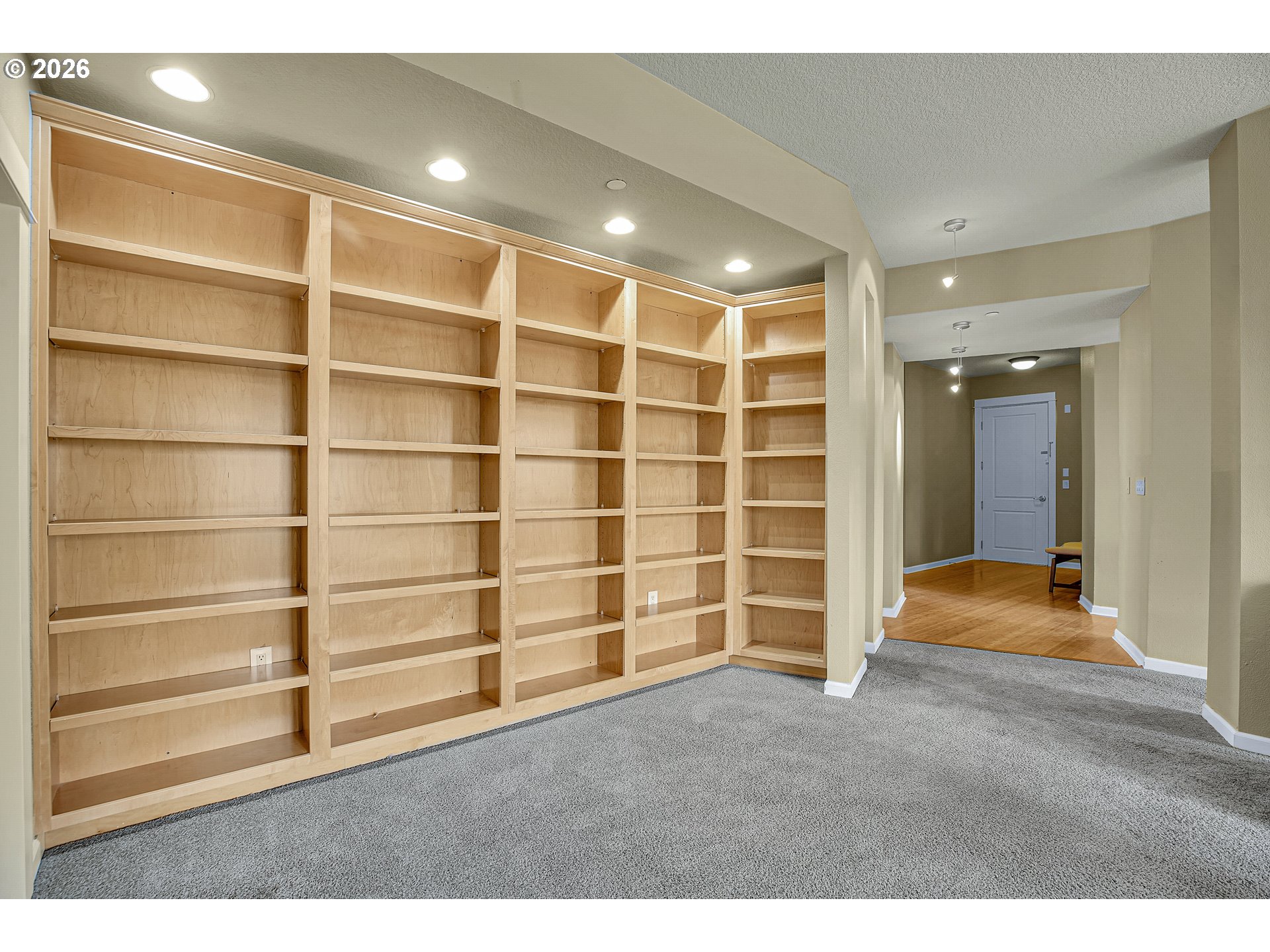 Photo #20: 724186380 Listing: Photo #20