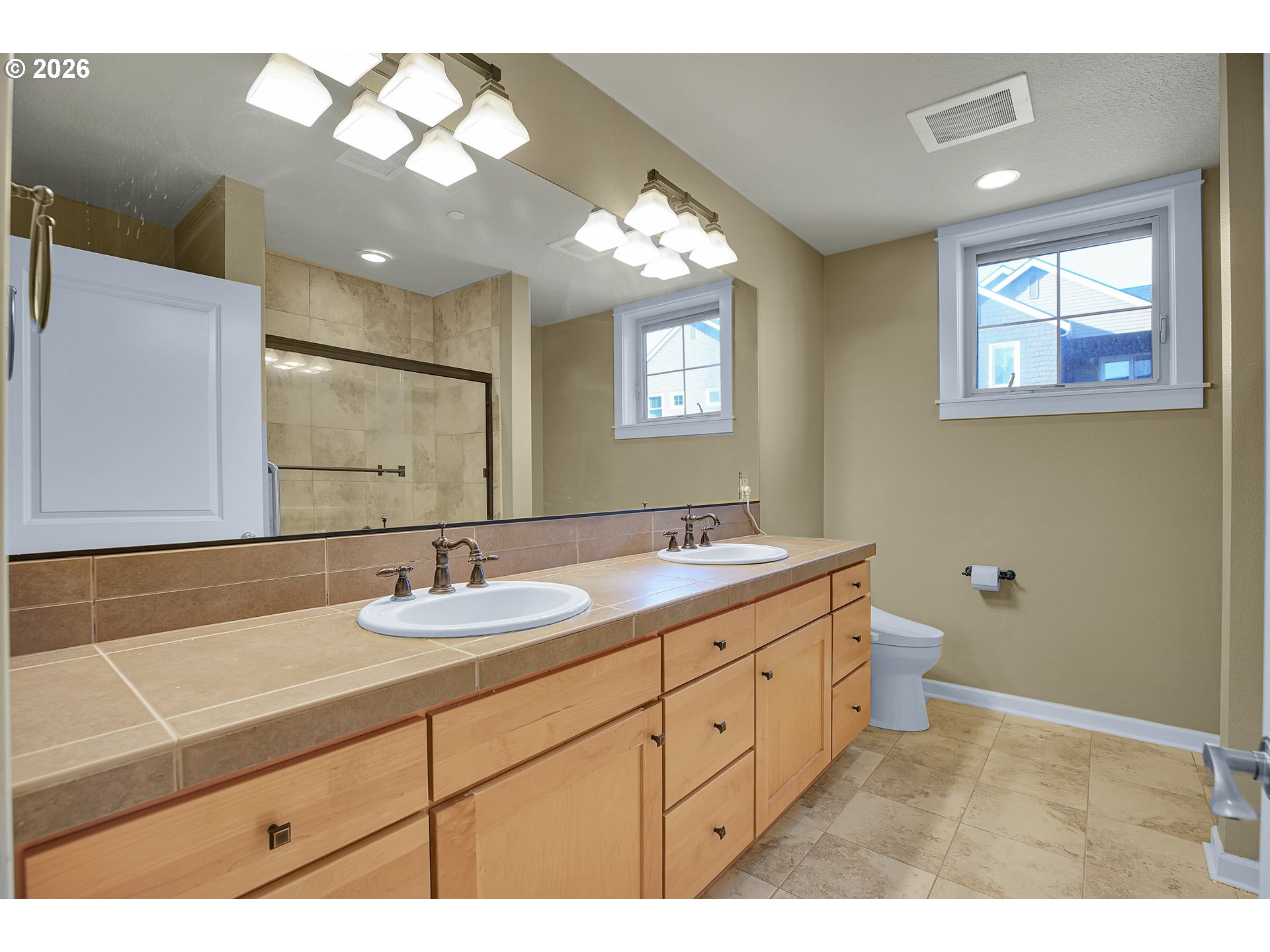 Photo #36: 724186380 Listing: Photo #36