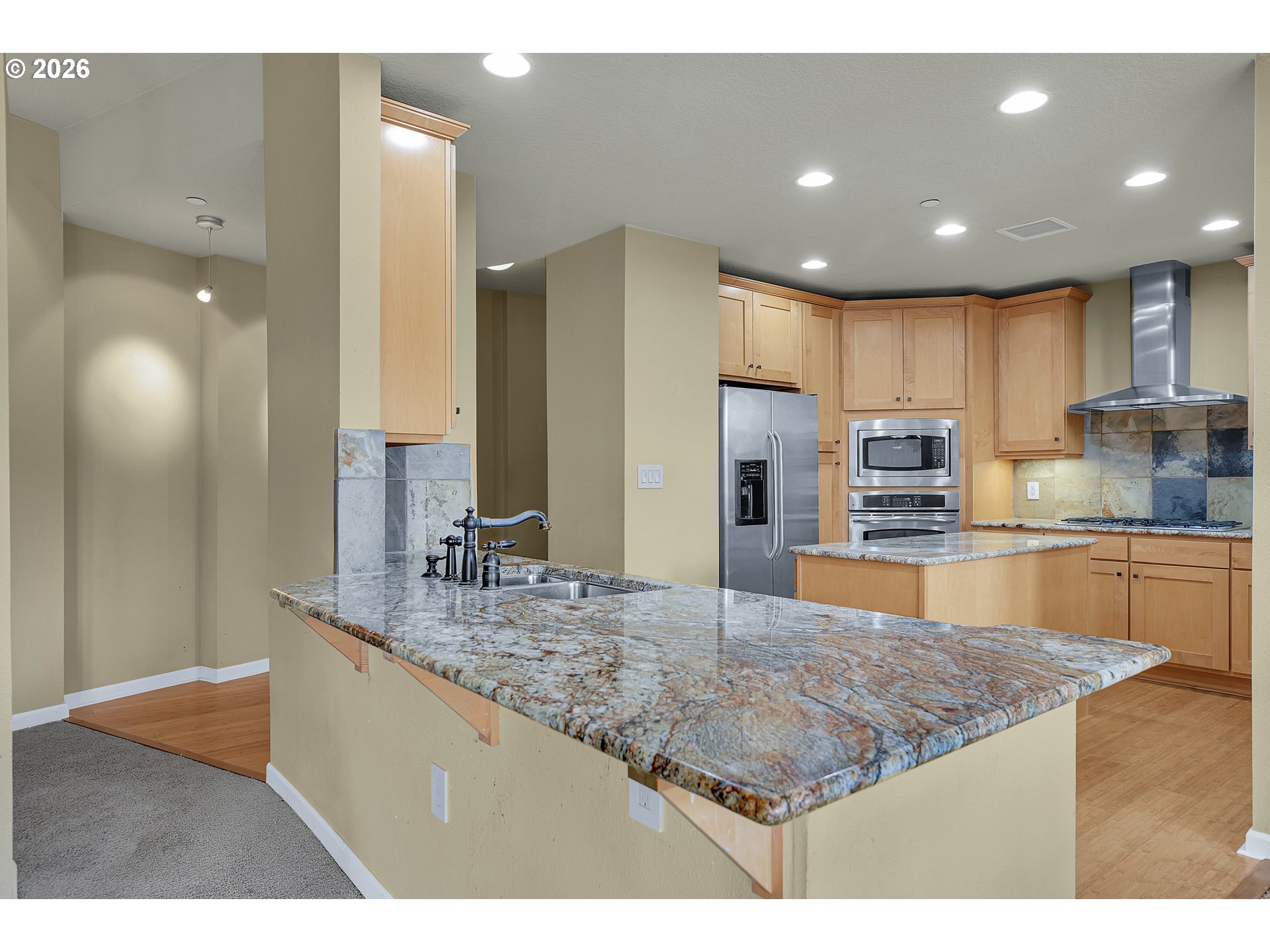 Photo #18: 724186380 Listing: Photo #18