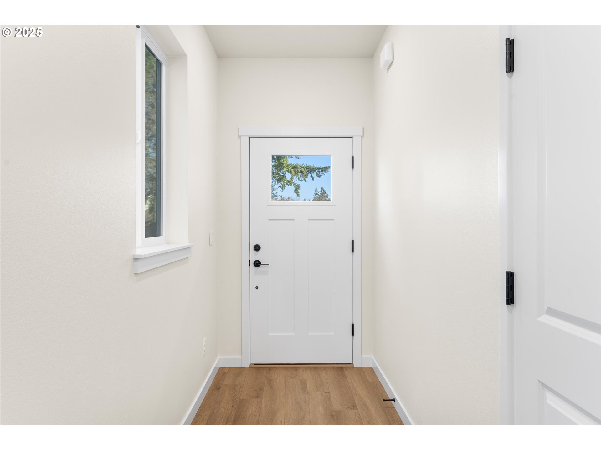 Photo #5: 724349510 Listing: Photo #5