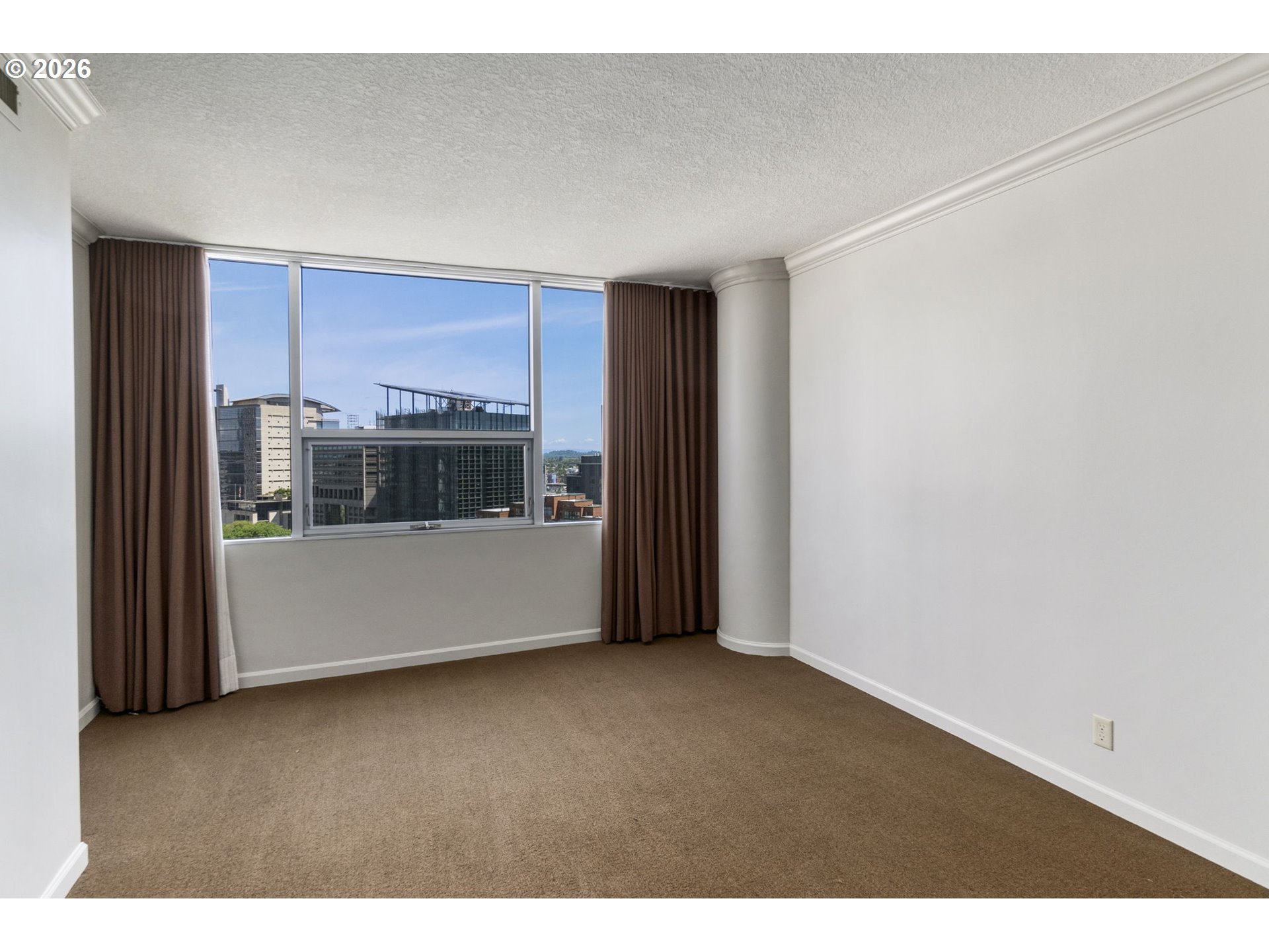 Photo #9: 724421390 Listing: Photo #9