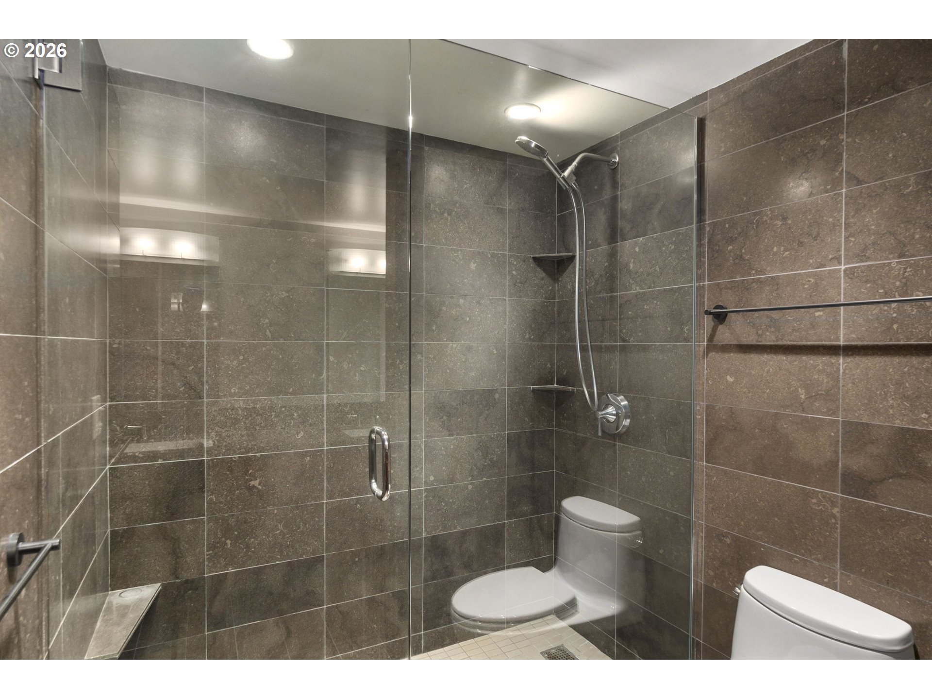 Photo #15: 724421390 Listing: Photo #15