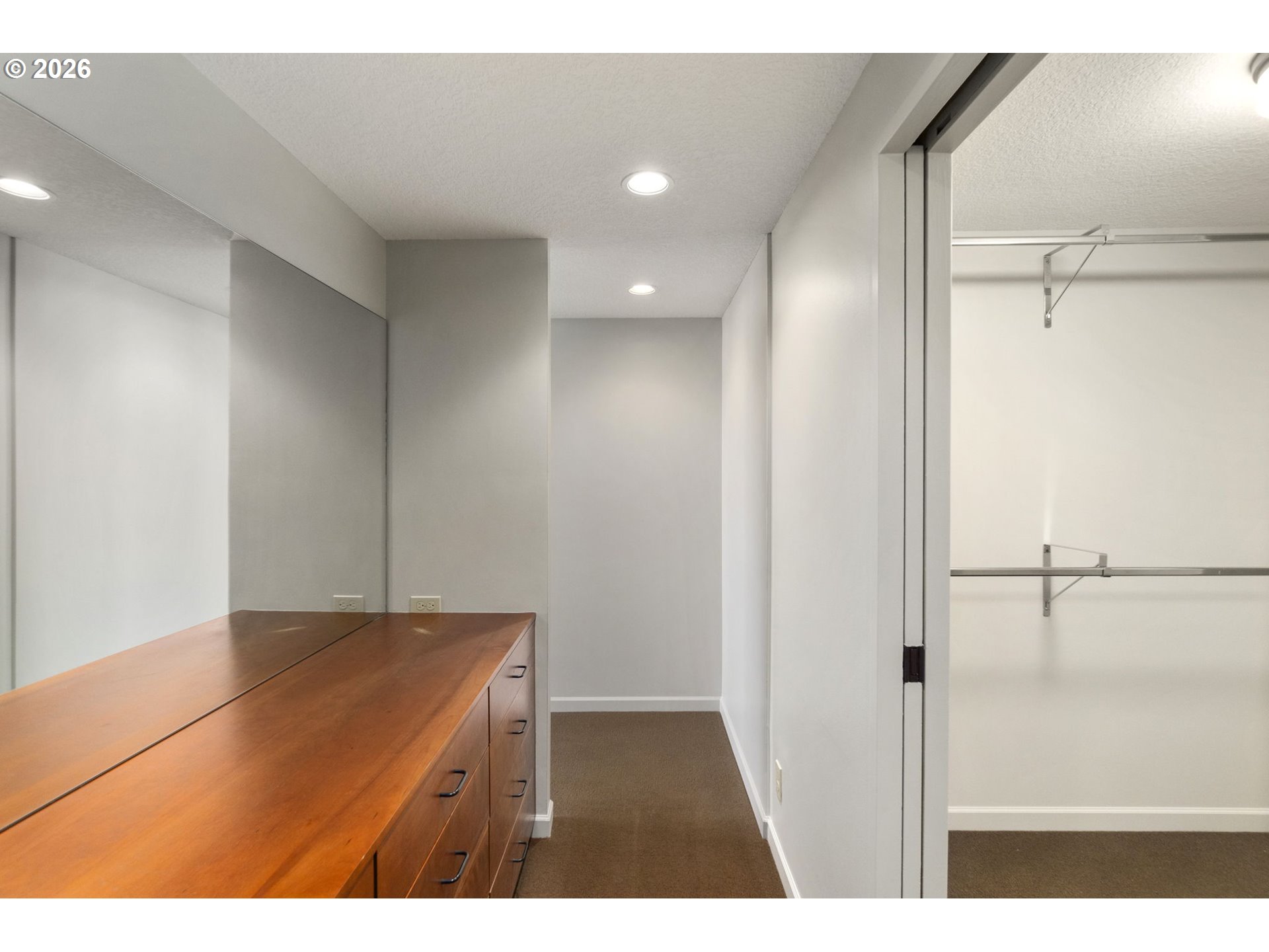 Photo #16: 724421390 Listing: Photo #16