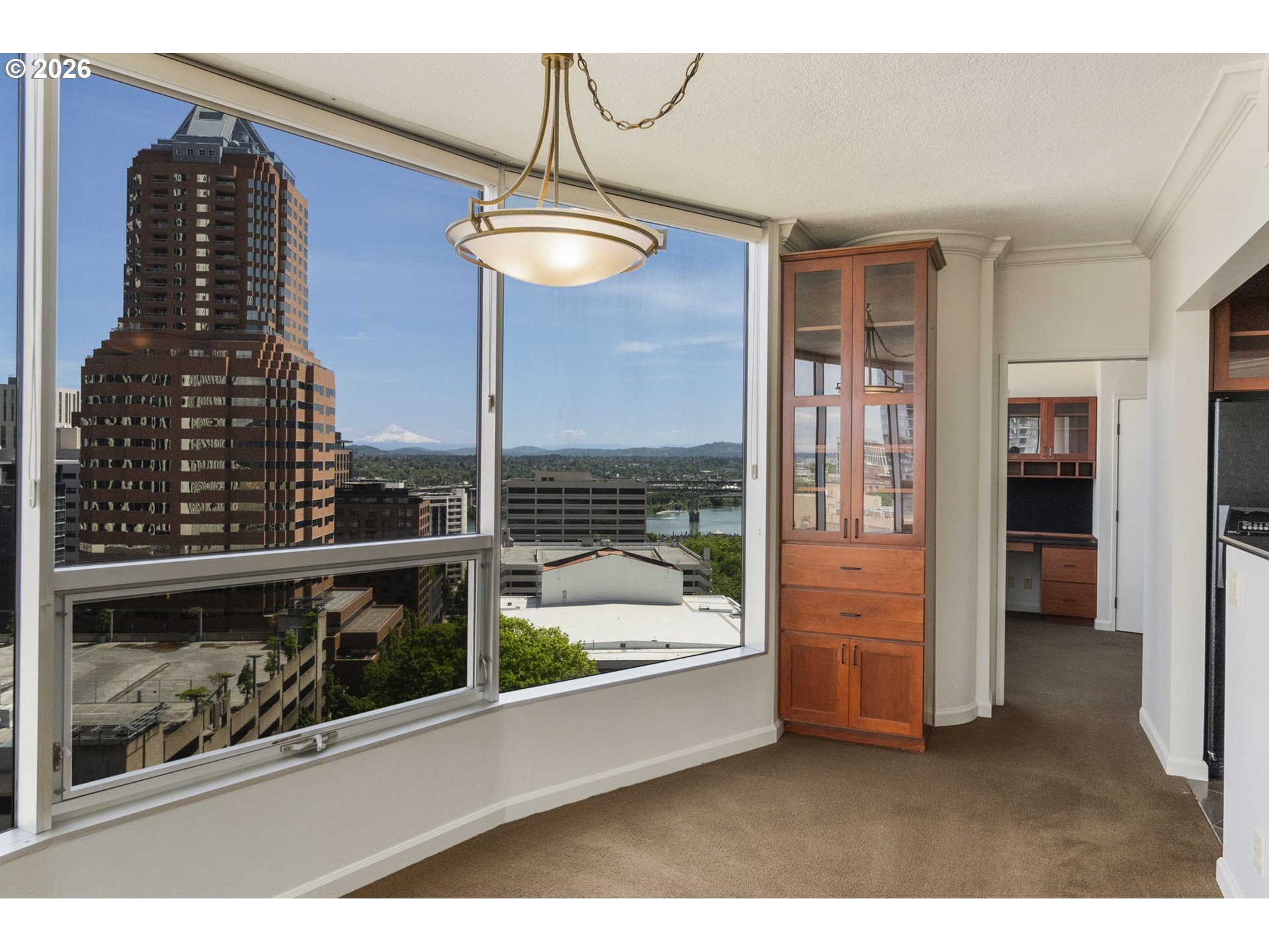 Photo #1: 724421390 Listing: Photo #1