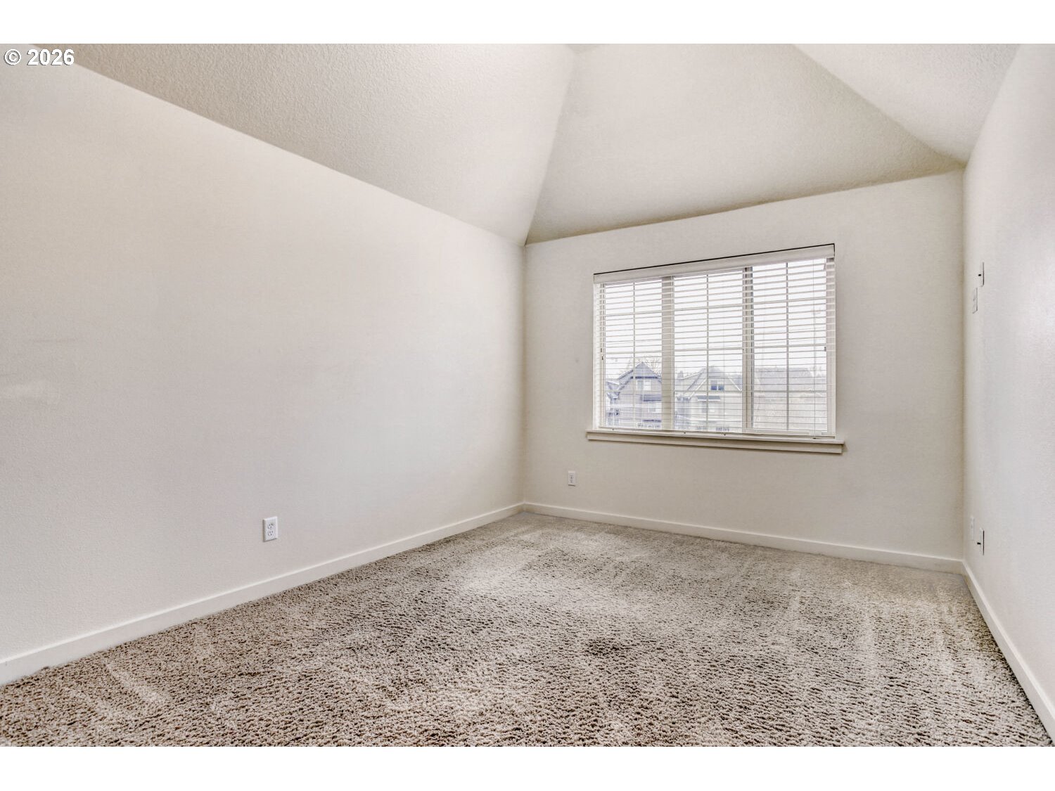 Photo #19: 724815814 Listing: Photo #19