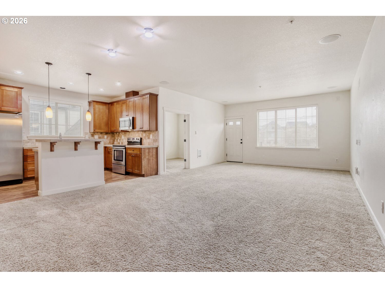 Photo #5: 724815814 Listing: Photo #5