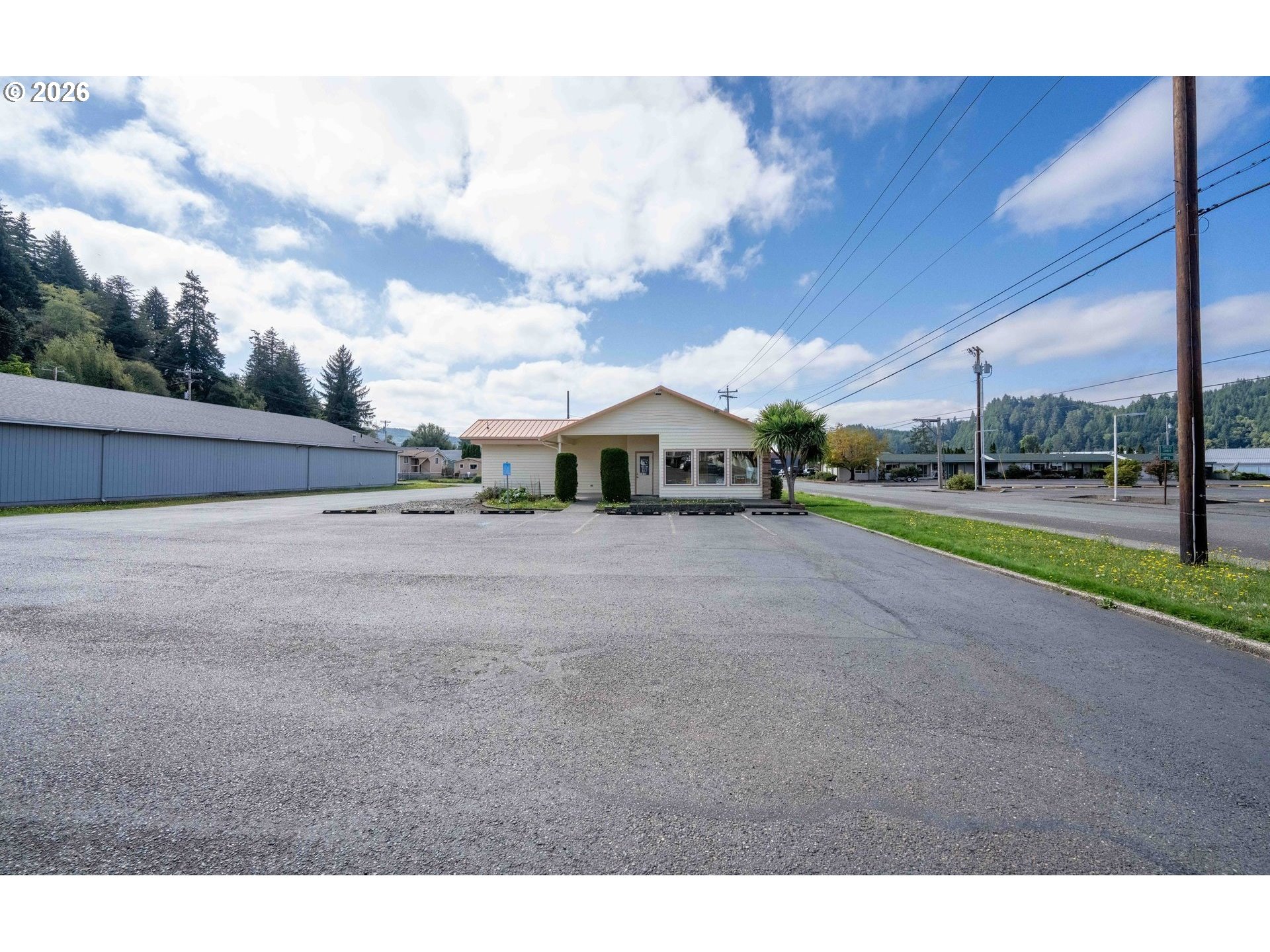 624 WINCHESTER AVE, Winchester Bay, OR, 97467