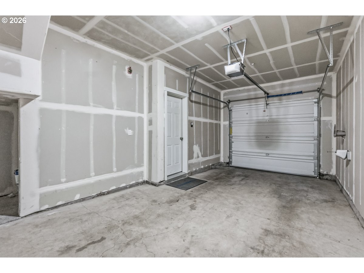 Photo #14: 725380491 Listing: Photo #14