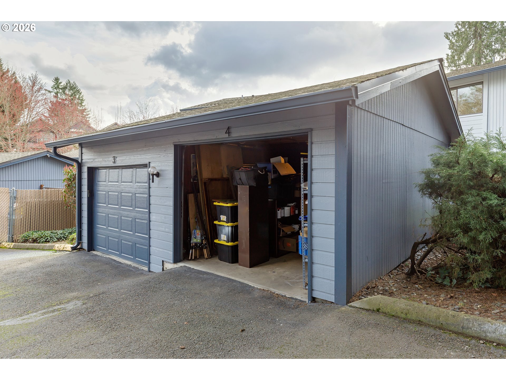 Photo #15: 725681194 Listing: Photo #15