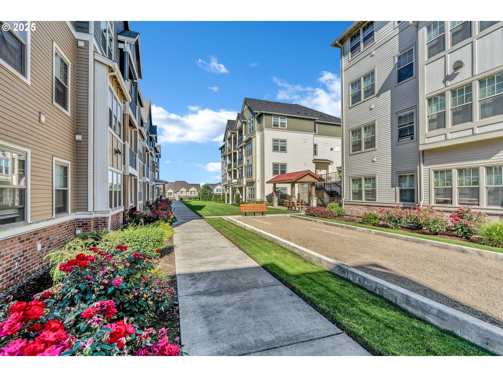 Photo #34: 726062372 Listing: Photo #34