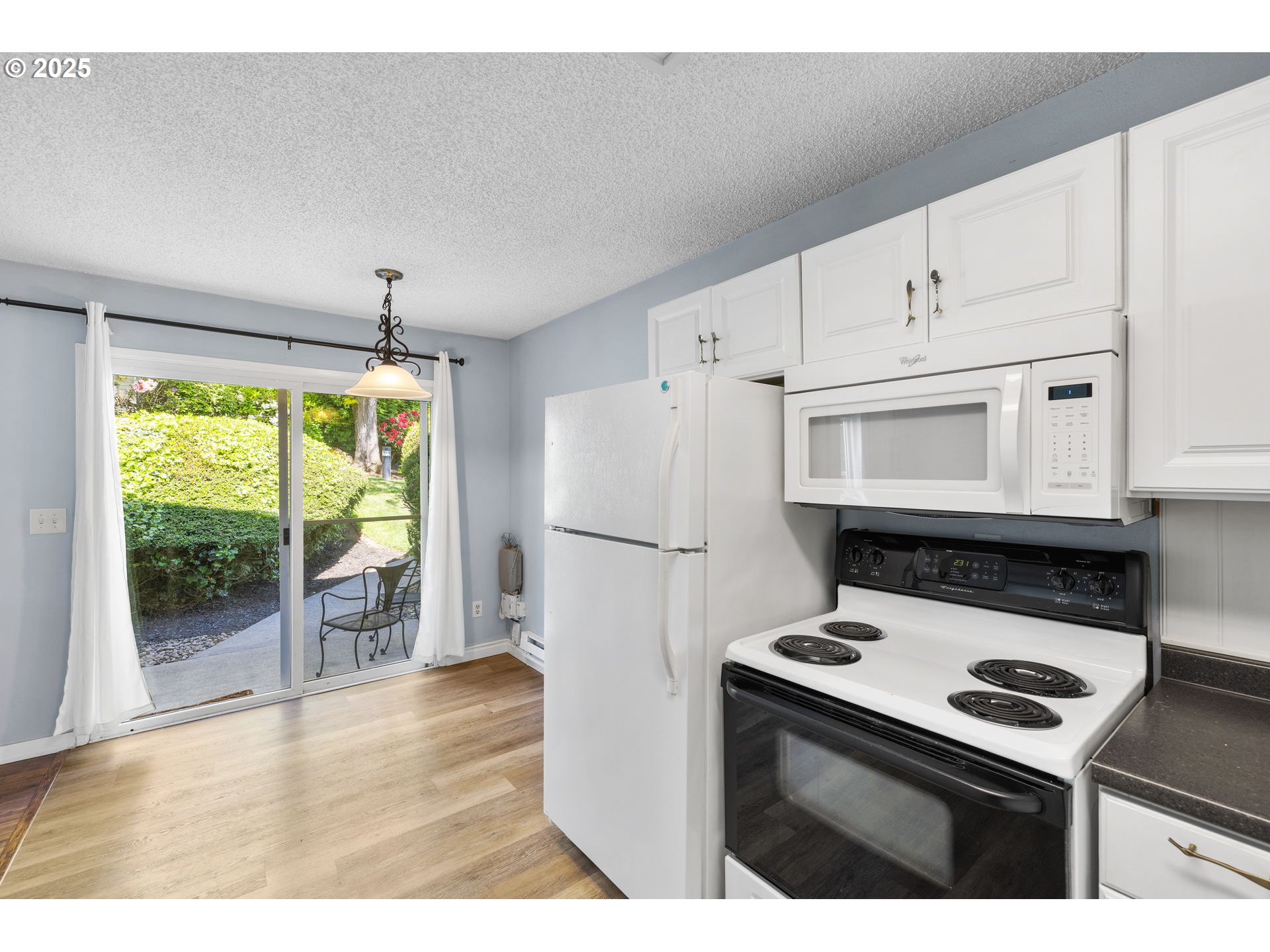 Photo #10: 726501878 Listing: Photo #10