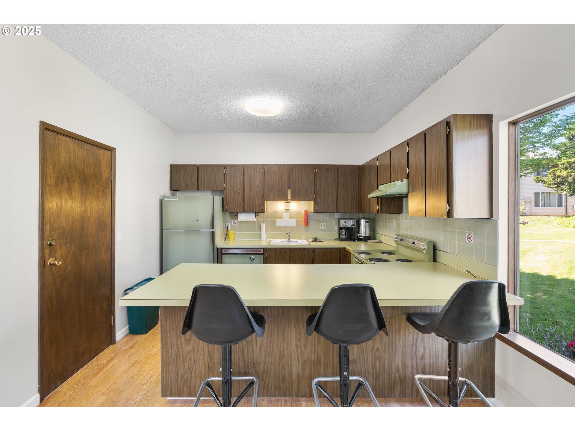 Photo #23: 726501878 Listing: Photo #23