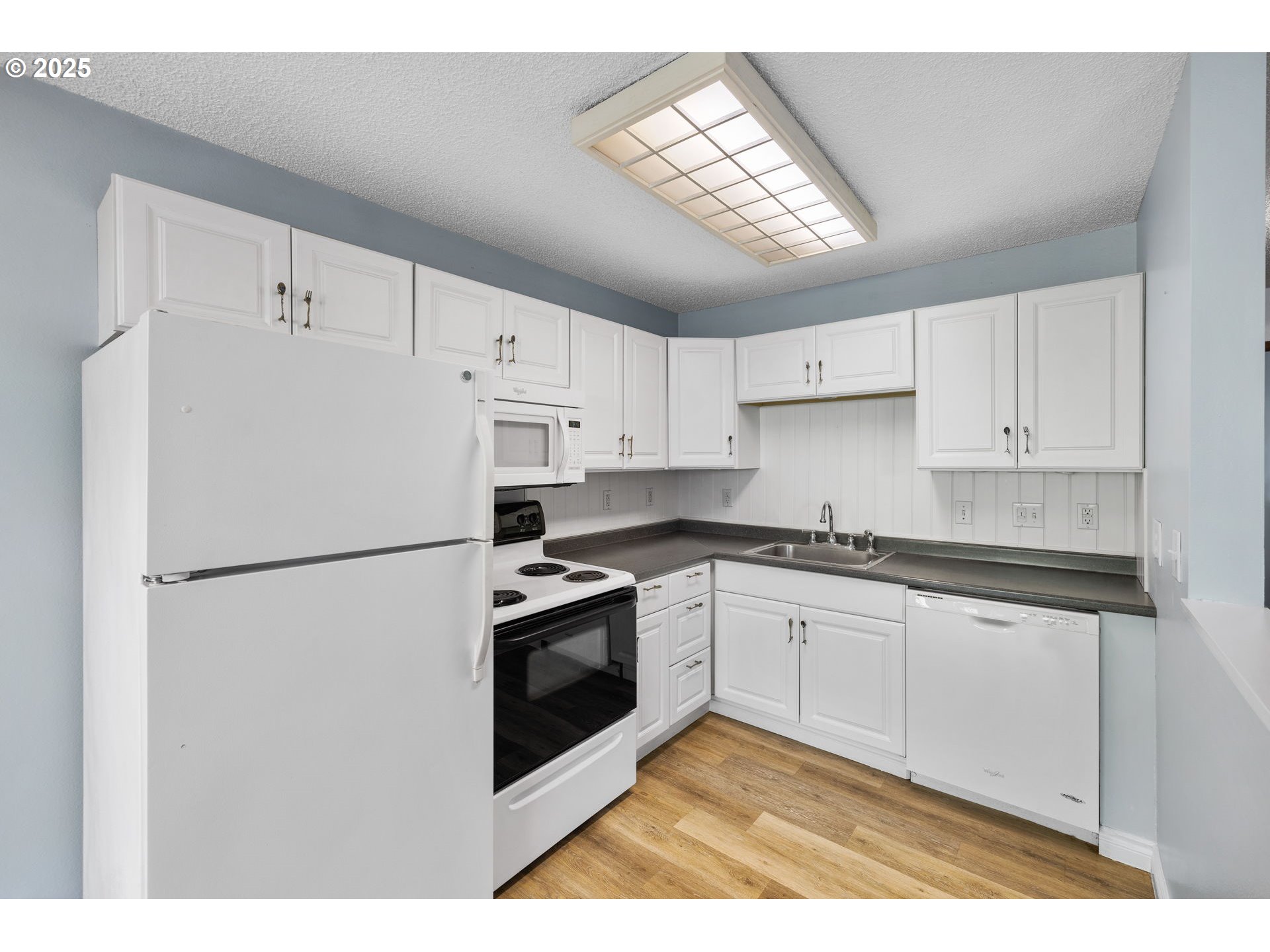 Photo #9: 726501878 Listing: Photo #9