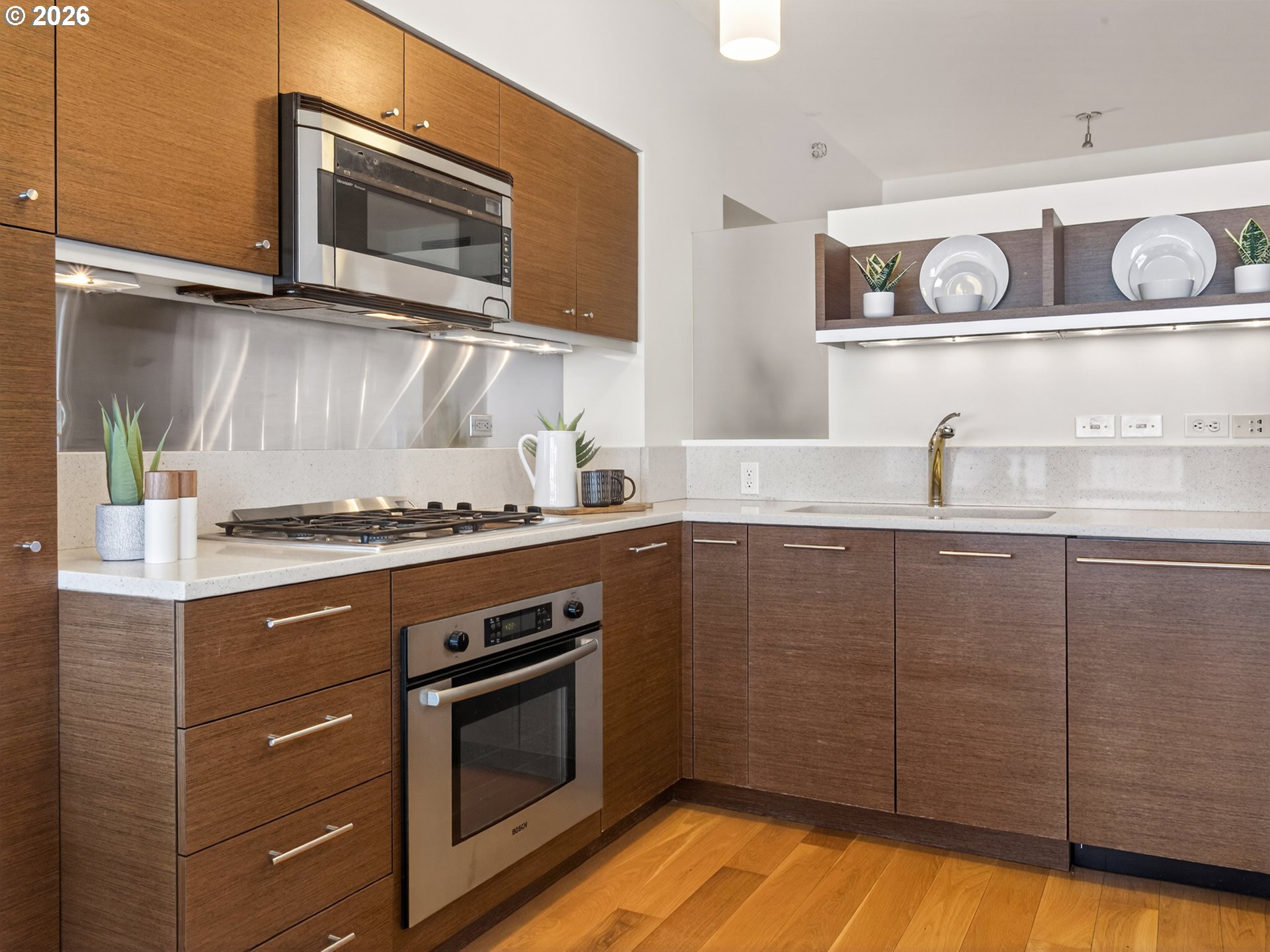 Photo #15: 726820791 Listing: Photo #15