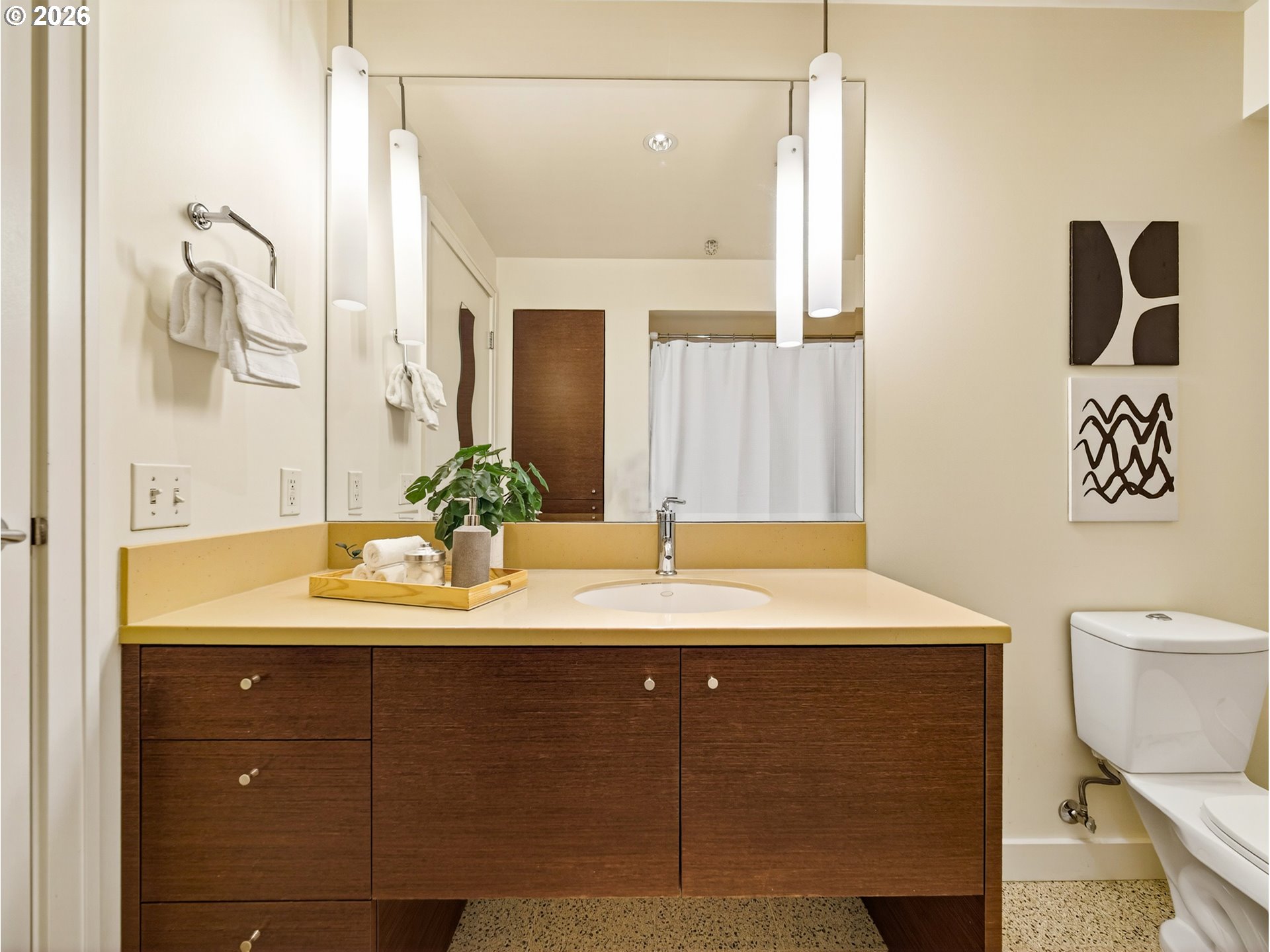 Photo #7: 726820791 Listing: Photo #7