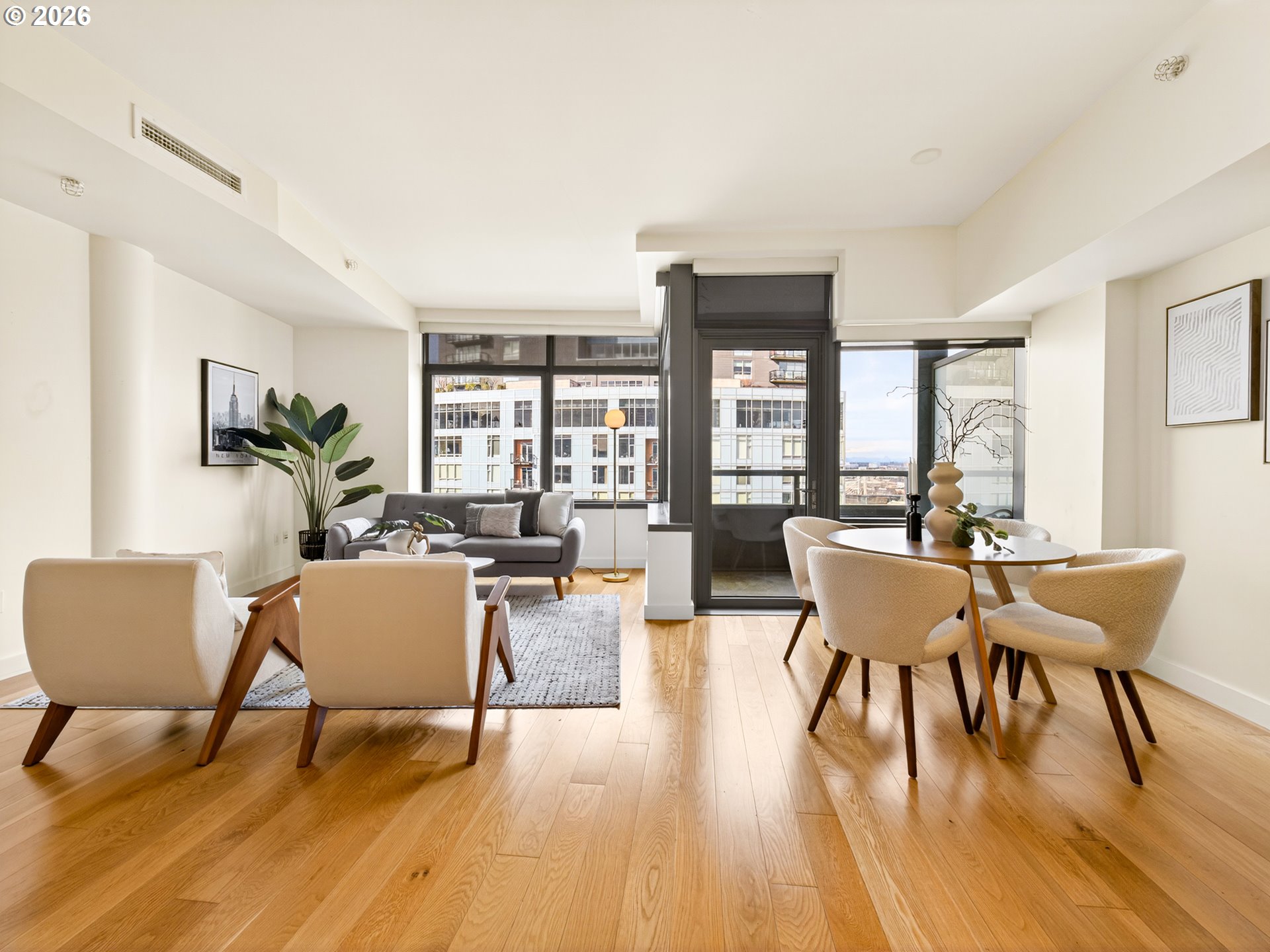 Photo #5: 726820791 Listing: Photo #5