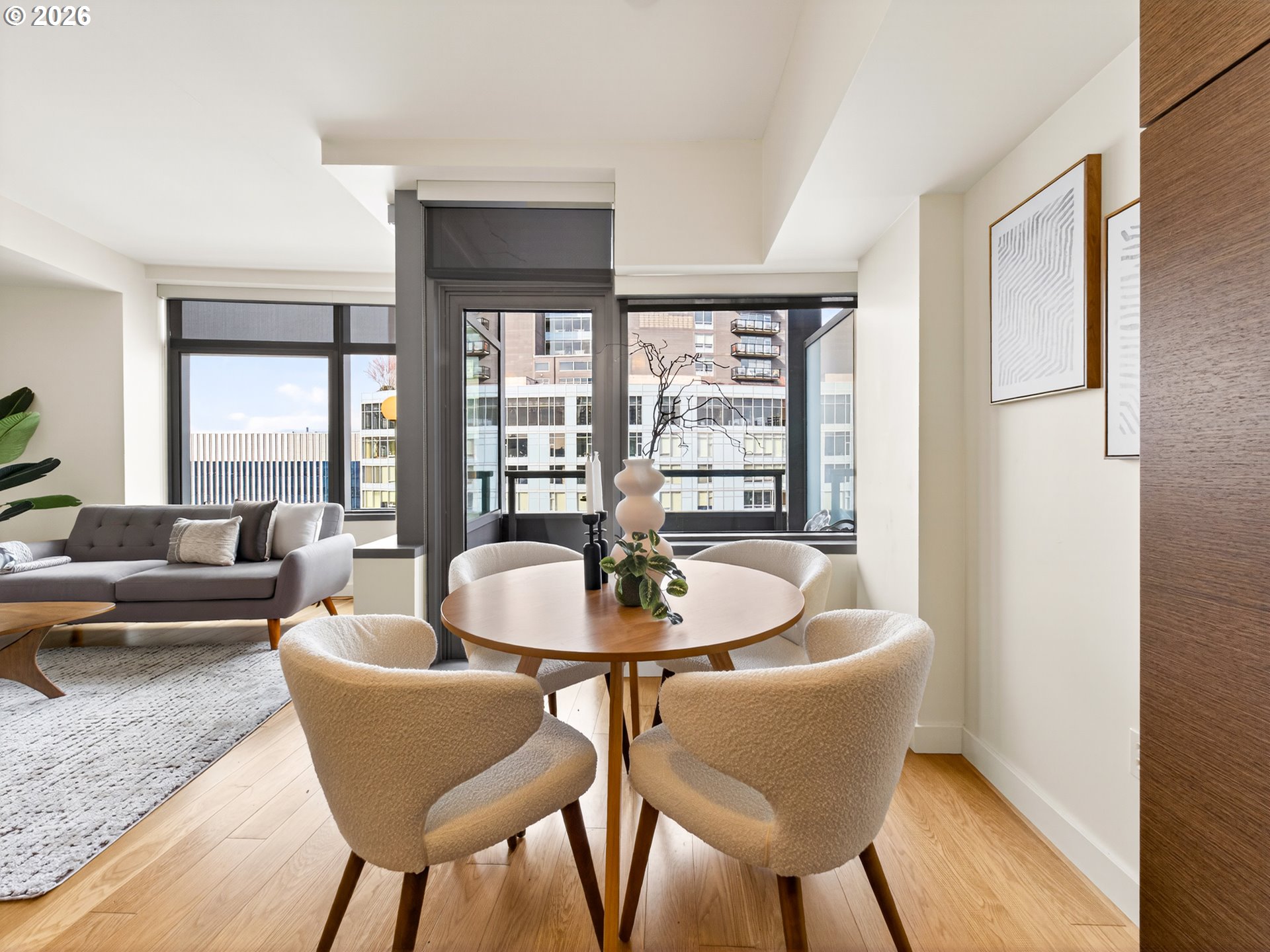 Photo #10: 726820791 Listing: Photo #10