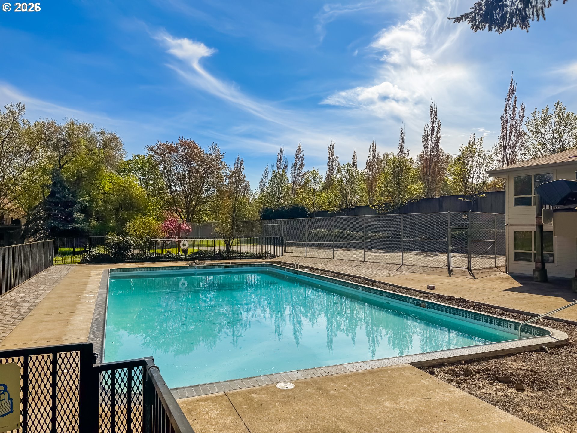 Photo #19: 727372664 Listing: Photo #19