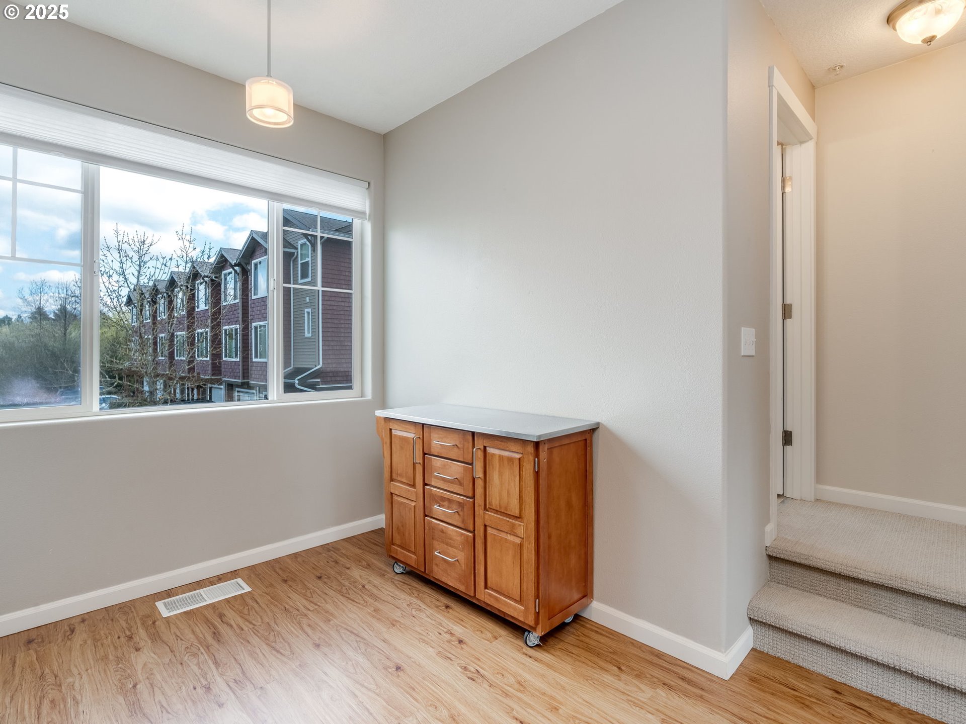 Photo #10: 728374961 Listing: Photo #10