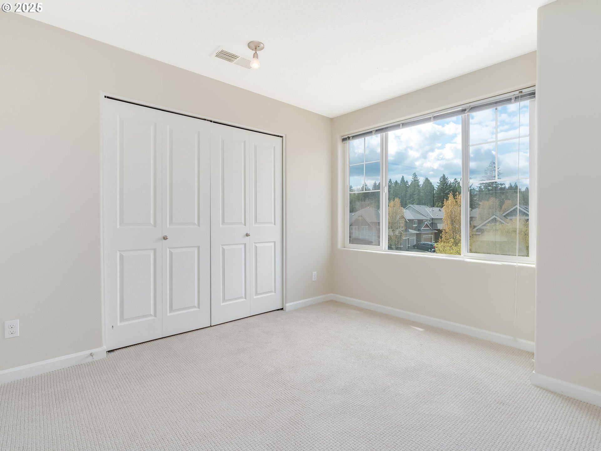 Photo #18: 728374961 Listing: Photo #18