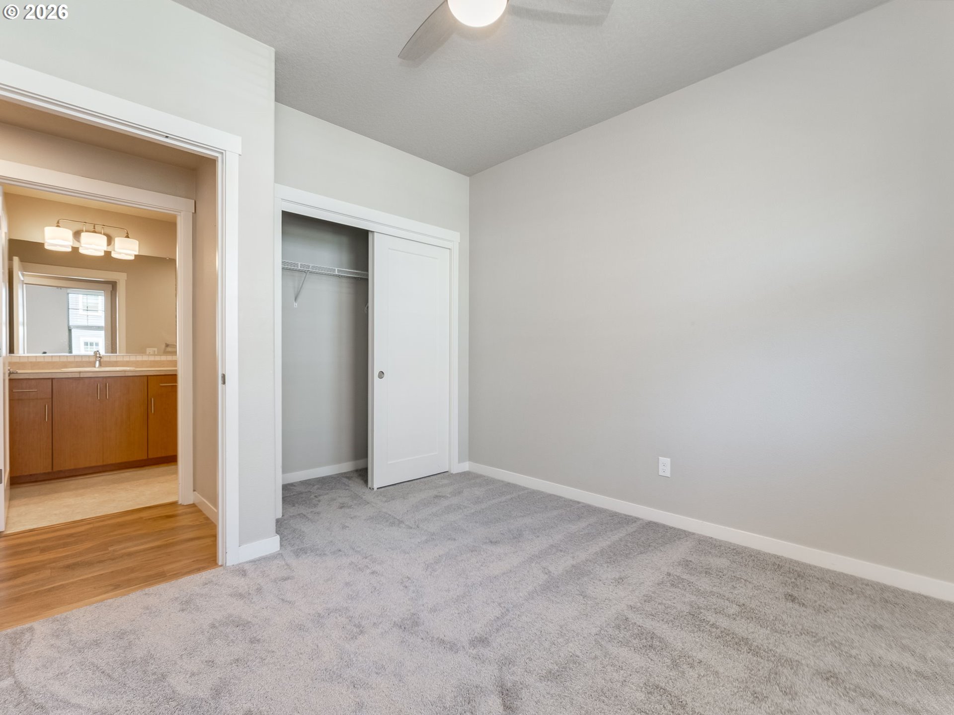 Photo #16: 728720860 Listing: Photo #16