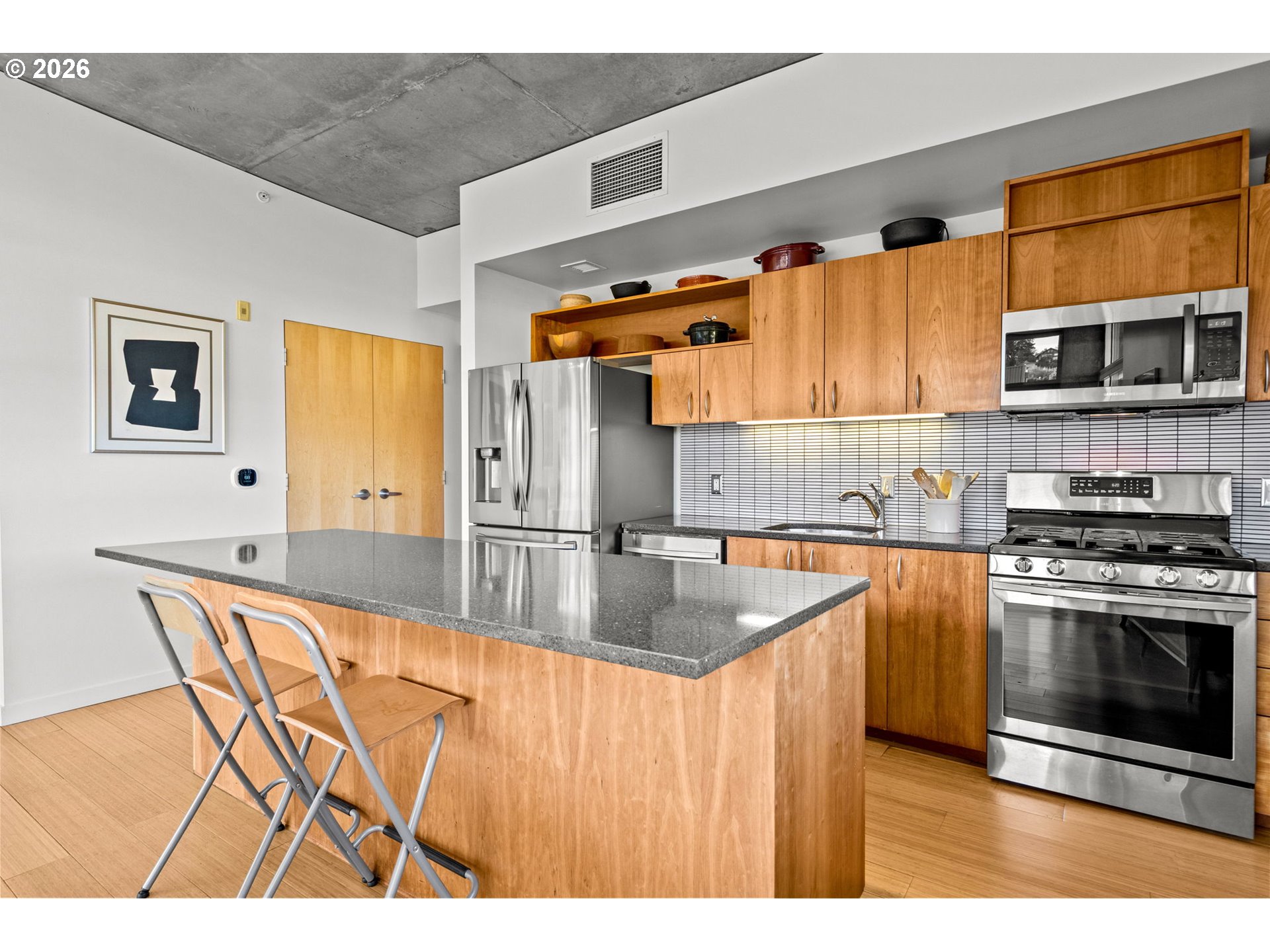 Photo #3: 729582228 Listing: Photo #3