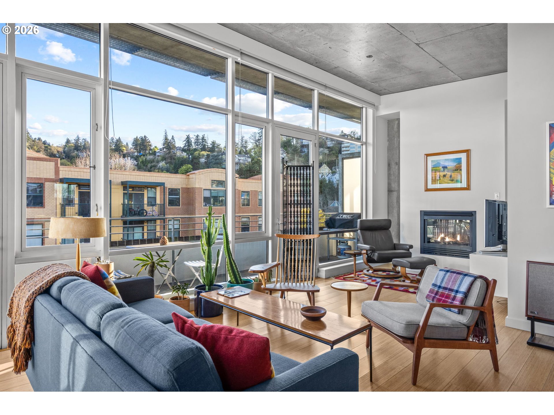 Photo #8: 729582228 Listing: Photo #8