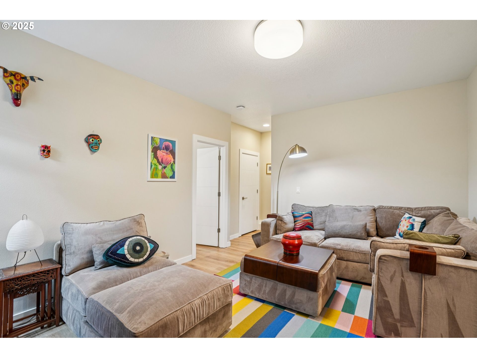 Photo #6: 729613302 Listing 