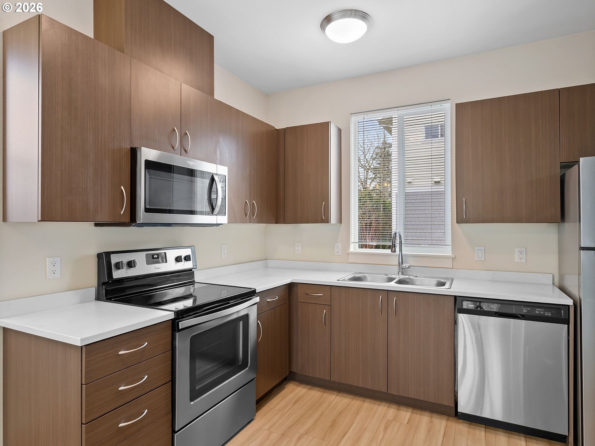 Photo #6: 729624269 Listing: Photo #6