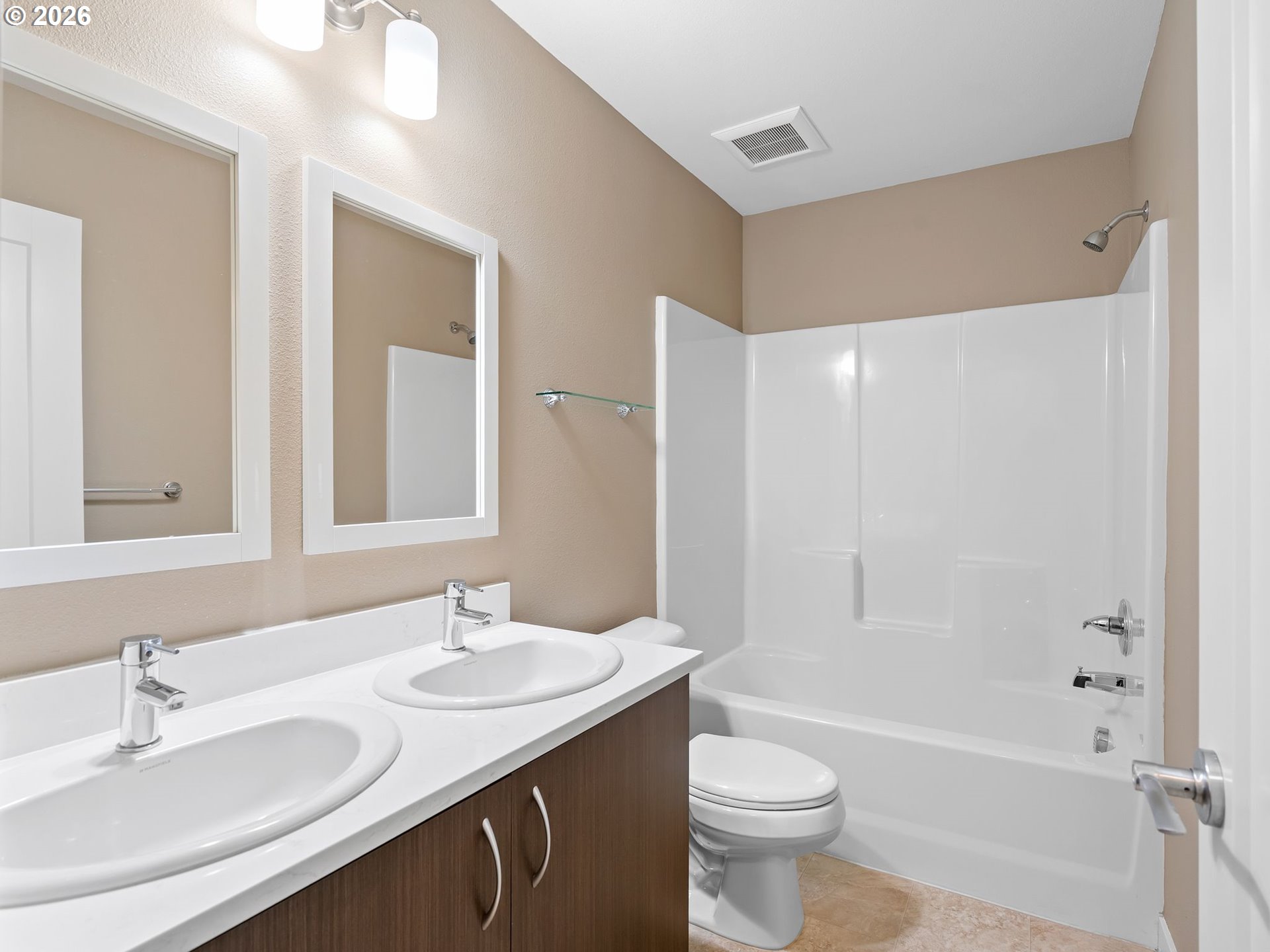 Photo #16: 729624269 Listing: Photo #16