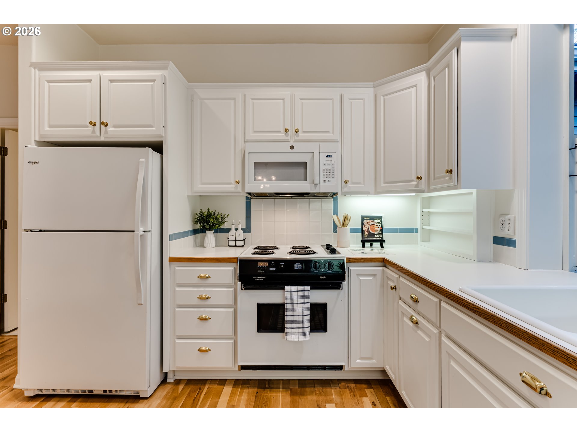 2572 W 28TH AVE, Eugene, OR, 97405