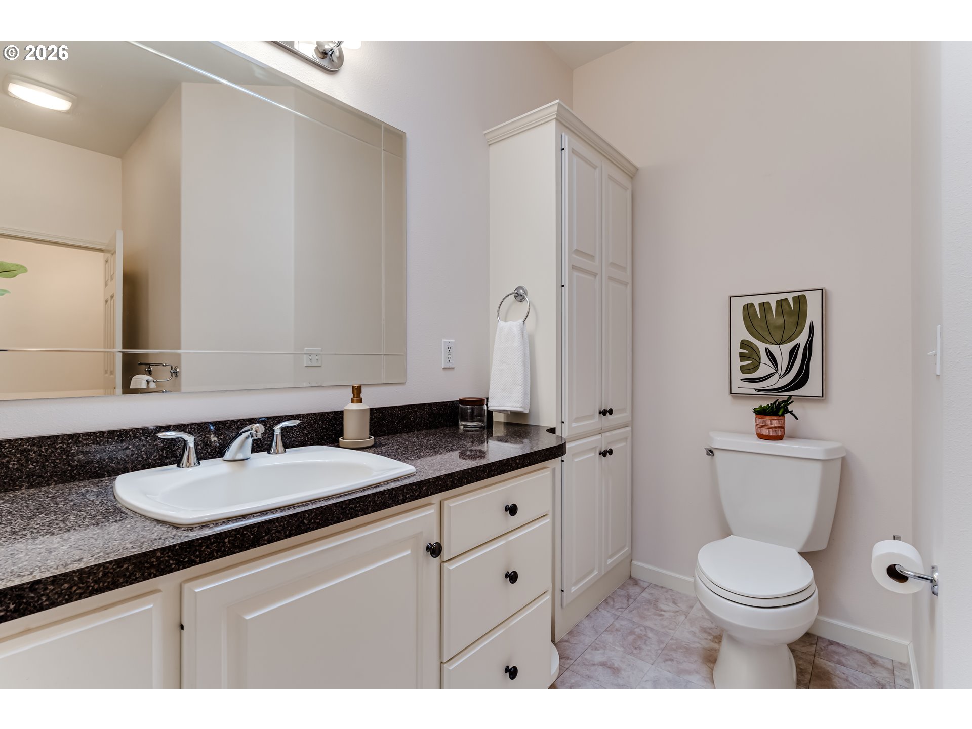 2572 W 28TH AVE, Eugene, OR, 97405