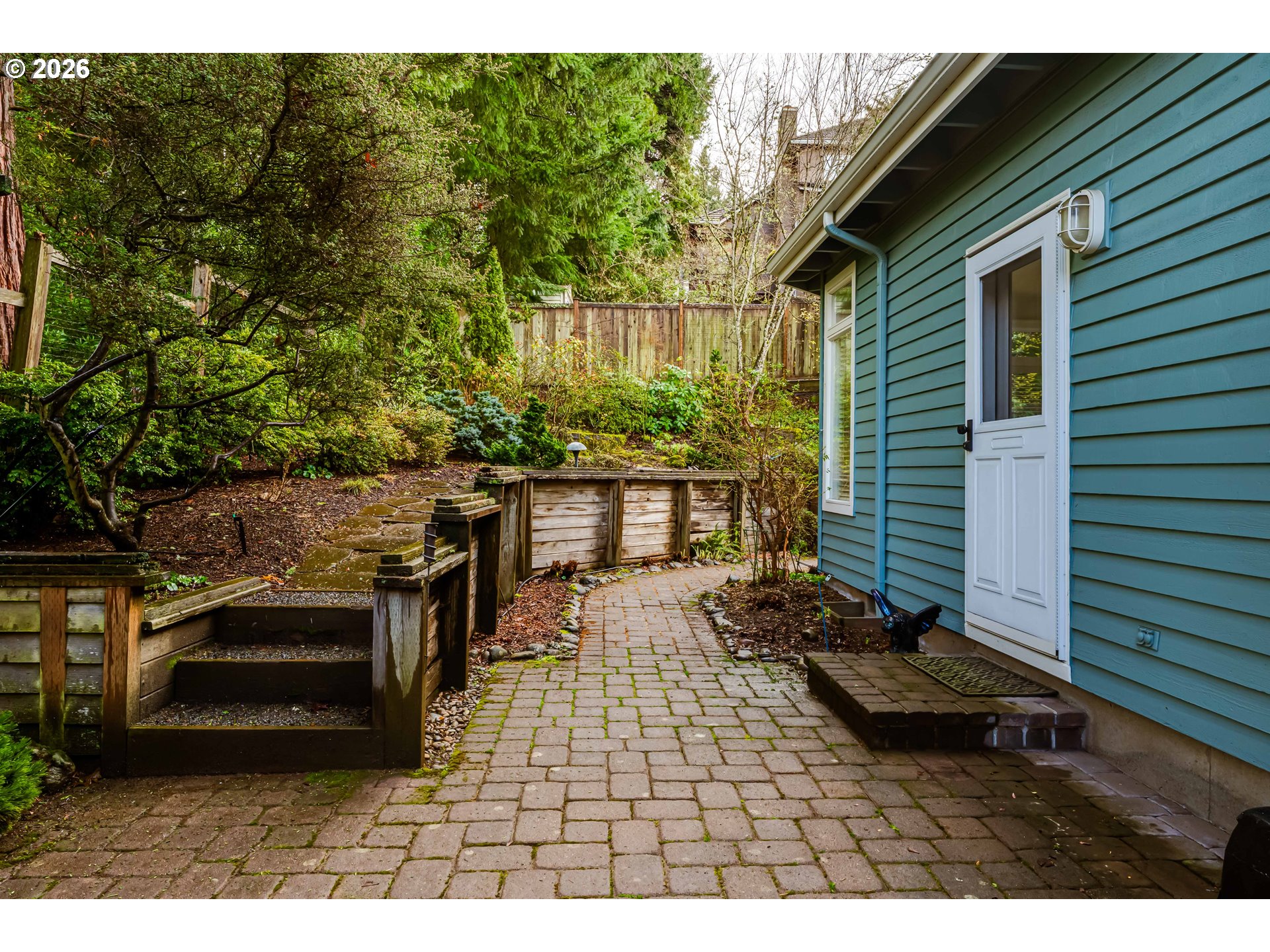 2572 W 28TH AVE, Eugene, OR, 97405