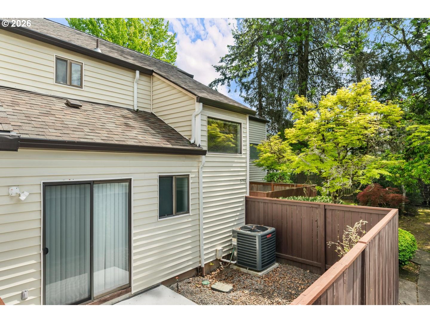 Photo #22: 729905717 Listing: Photo #22