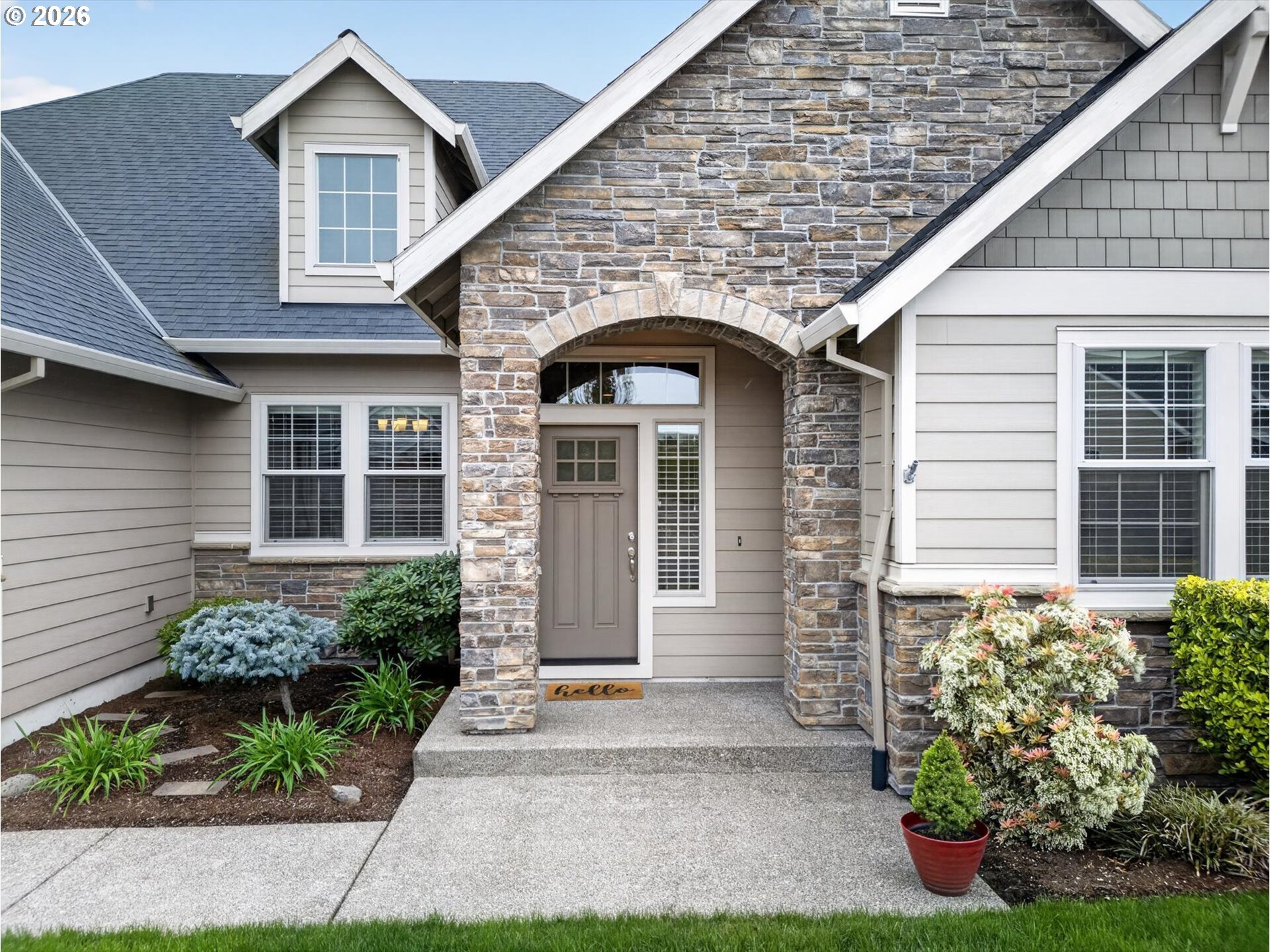 1646 N PLUM CT, Canby, OR, 97013