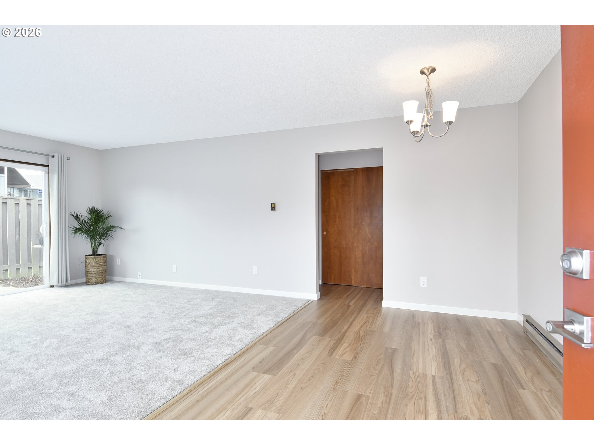 Photo #2: 730206746 Listing: Photo #2