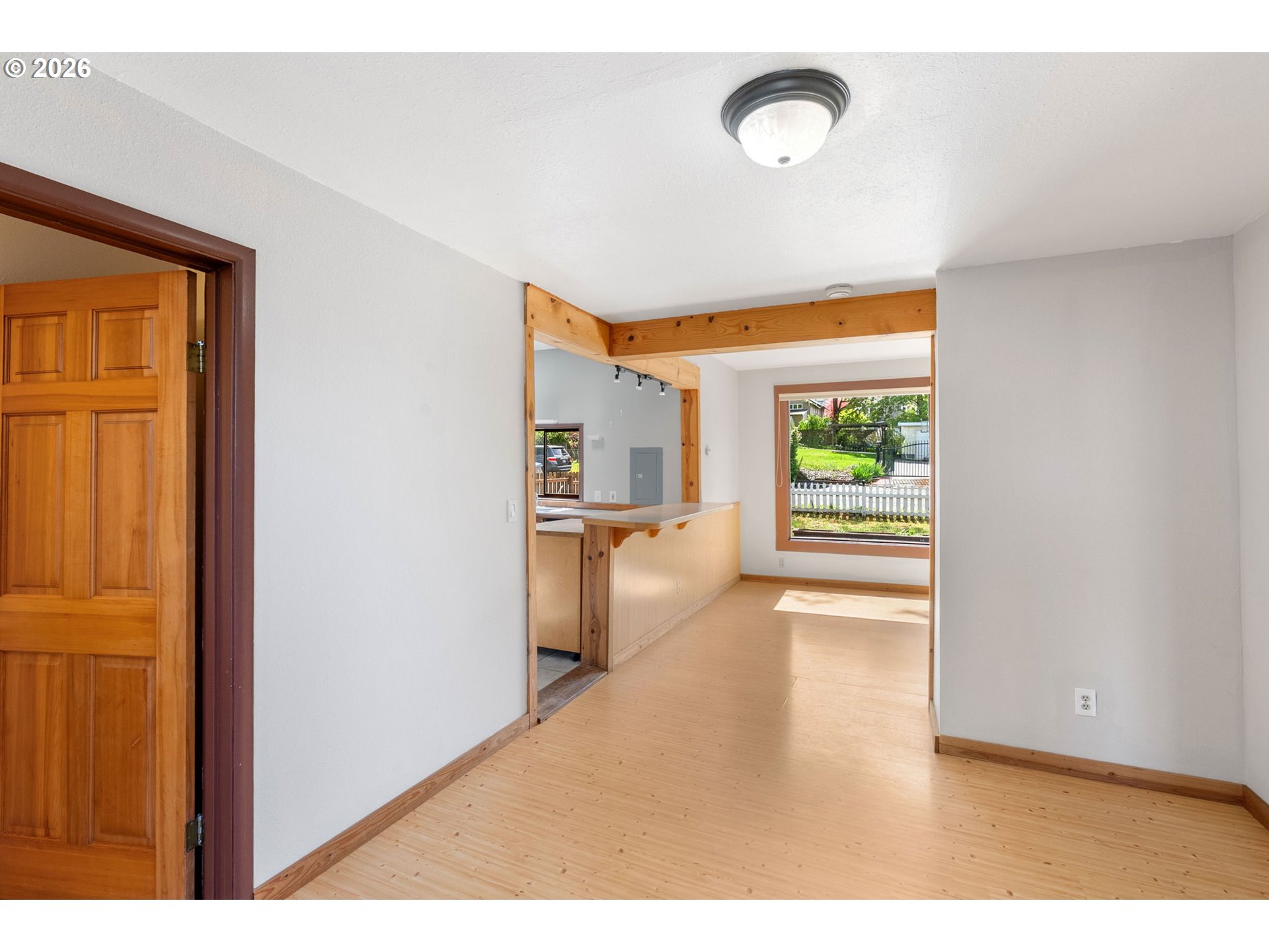 1220 EUGENE ST, Hood River, OR, 97031